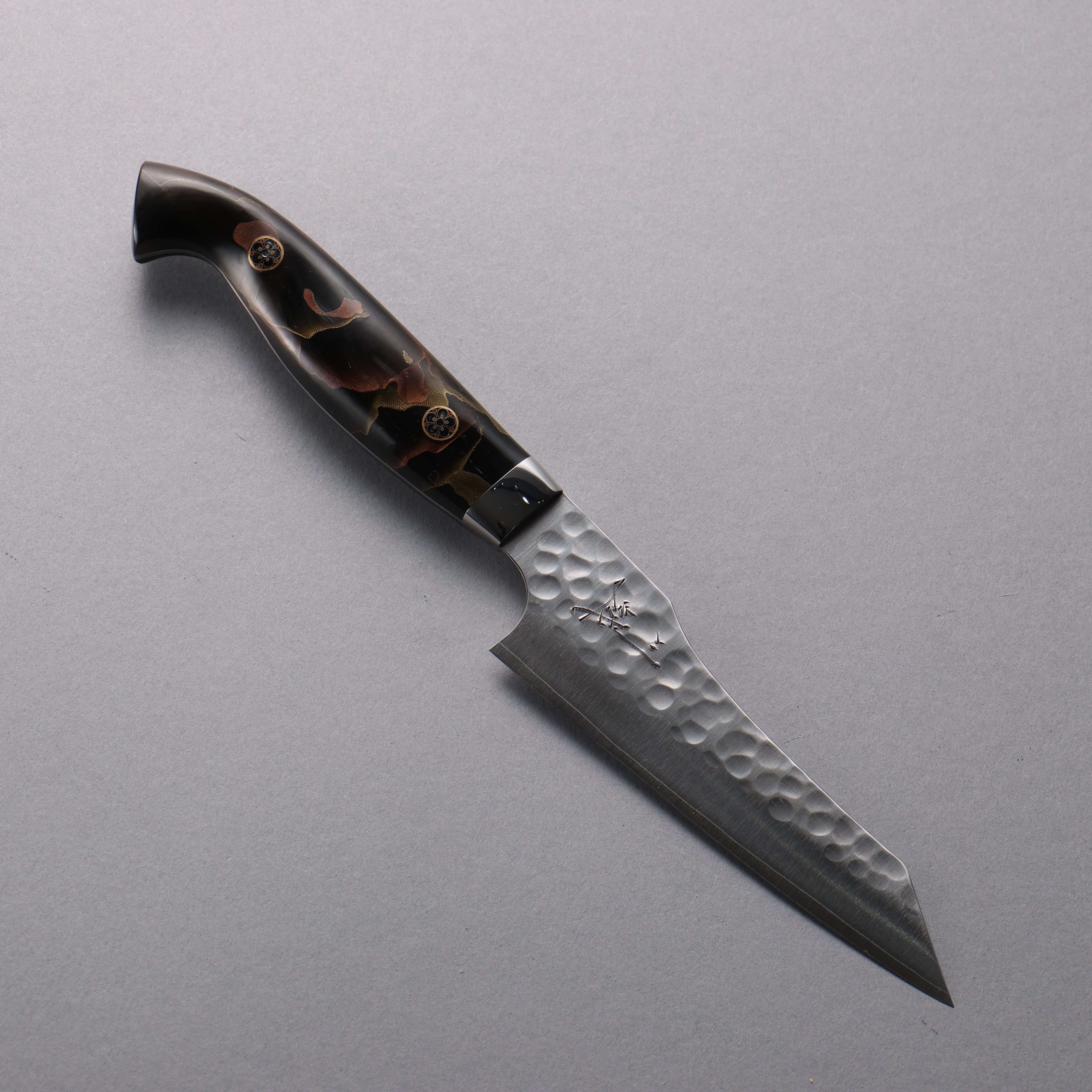Yuto Kawagoe VG10 Hammered Migaki Finished Kiritsuke Petty-Utility 125mm Brown Acrylic Handle - Japanny - Best Japanese Knife