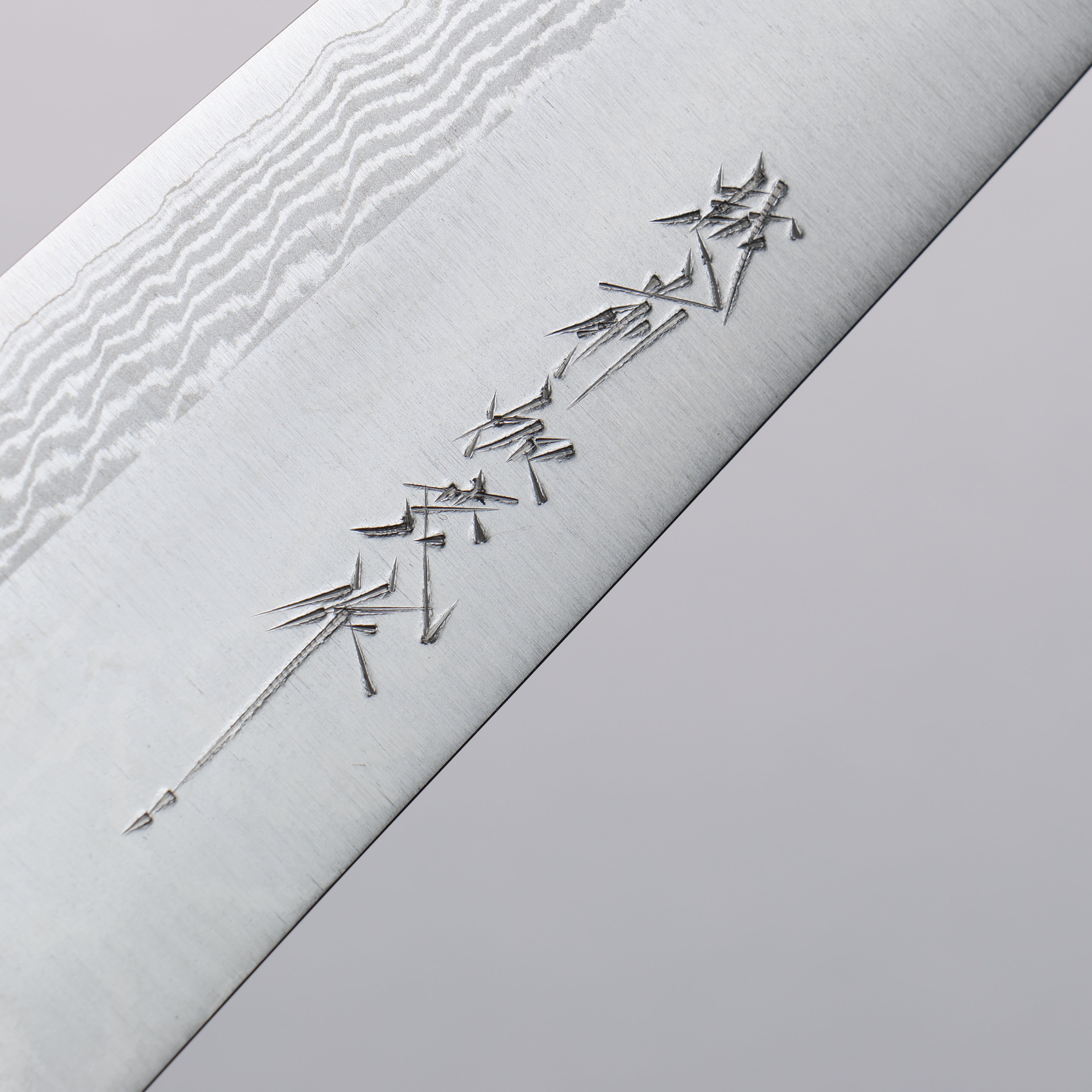 Kamo Hamono VG10 Damascus Santoku 165mm Brown Pakka wood Handle - Japanny - Best Japanese Knife