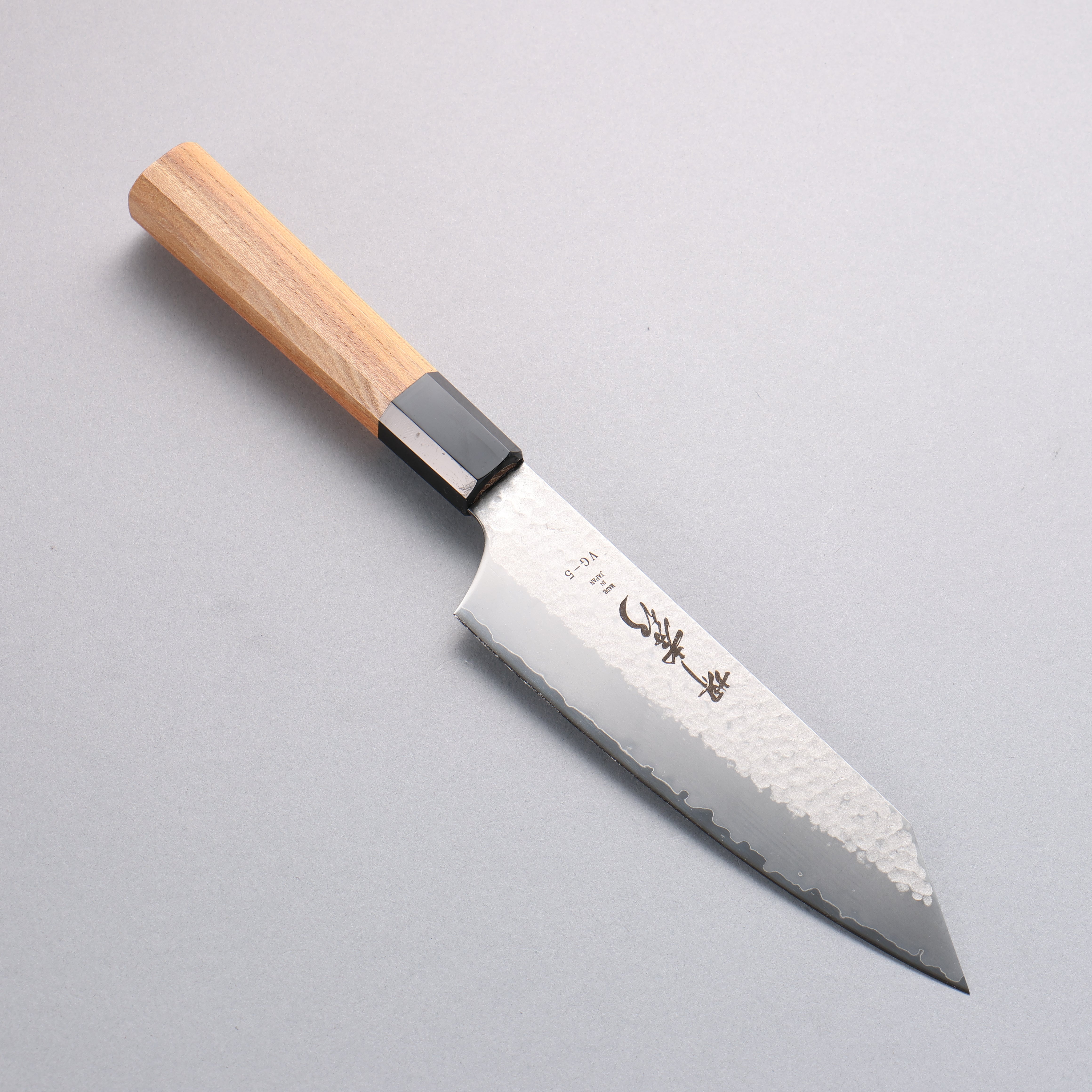 Sakai Takayuki VG5 Hammered Bunka 170mm Magnolia (Ferrule: Black Plastic) Handle Kataoka - Japanny - Best Japanese Knife