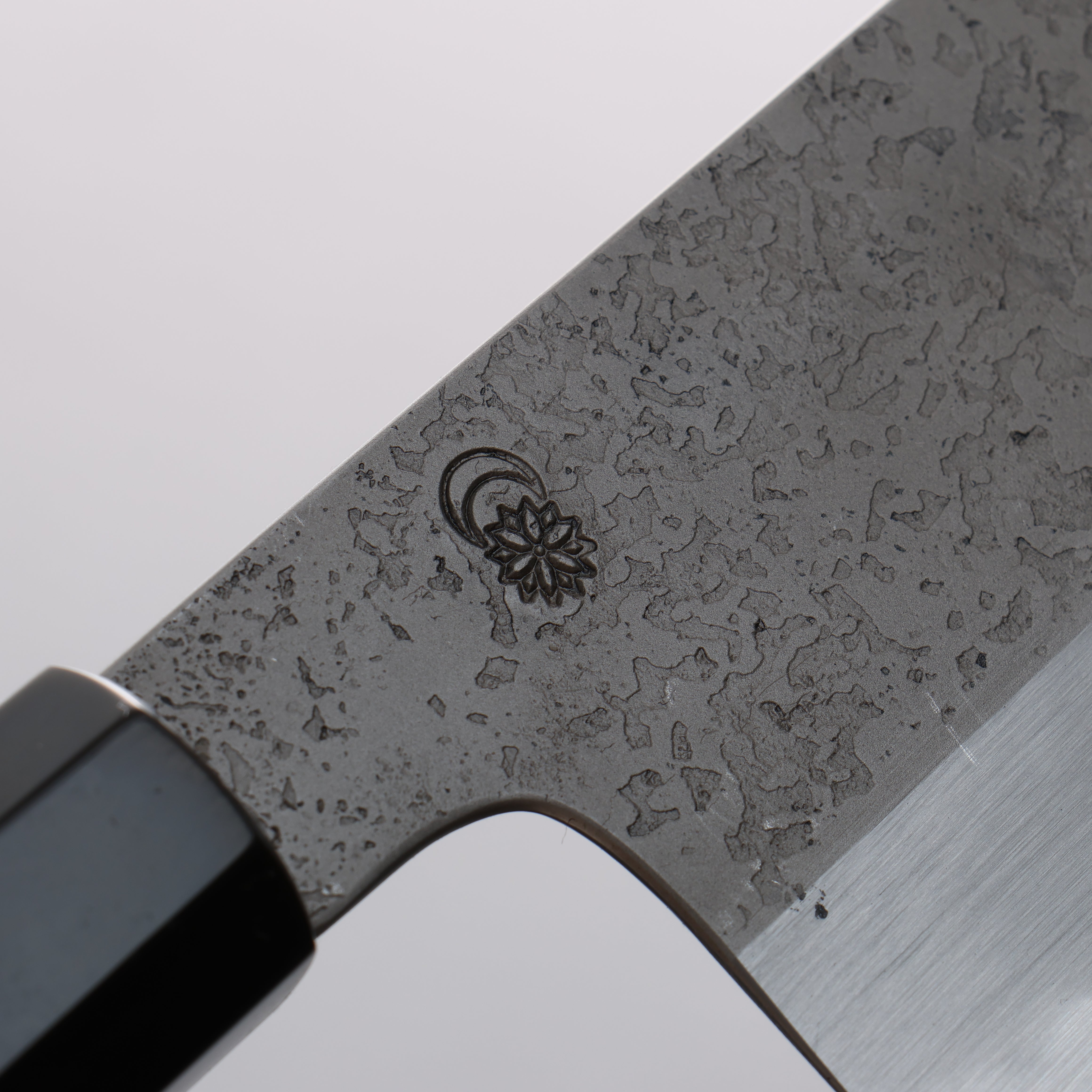 Kikuzuki White Steel No.2 Nashiji Nakiri 180mm Magnolia Handle - Japanny - Best Japanese Knife