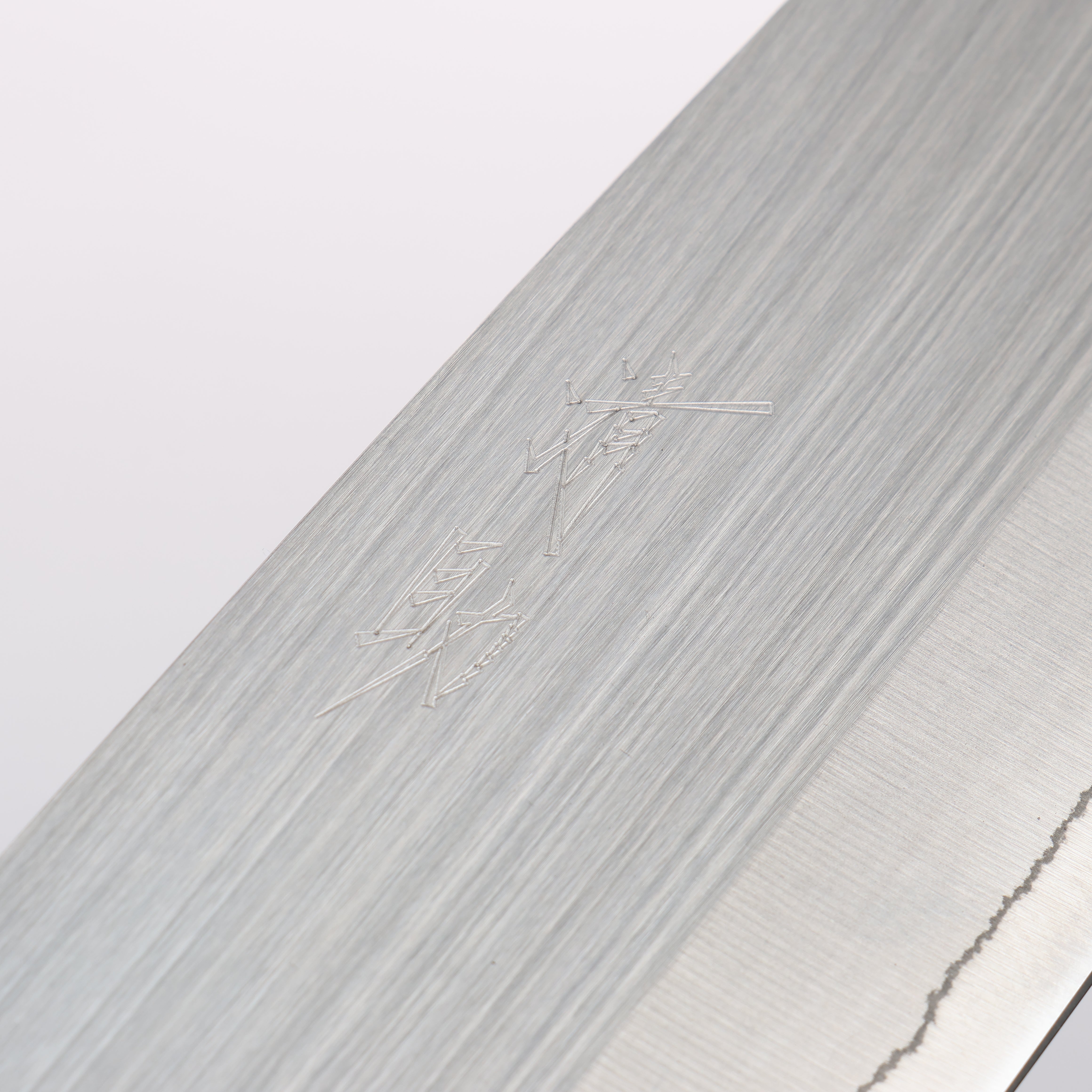 Seisuke SRS13 Vertically Brushed Santoku 165mm Oak Handle - Japanny - Best Japanese Knife