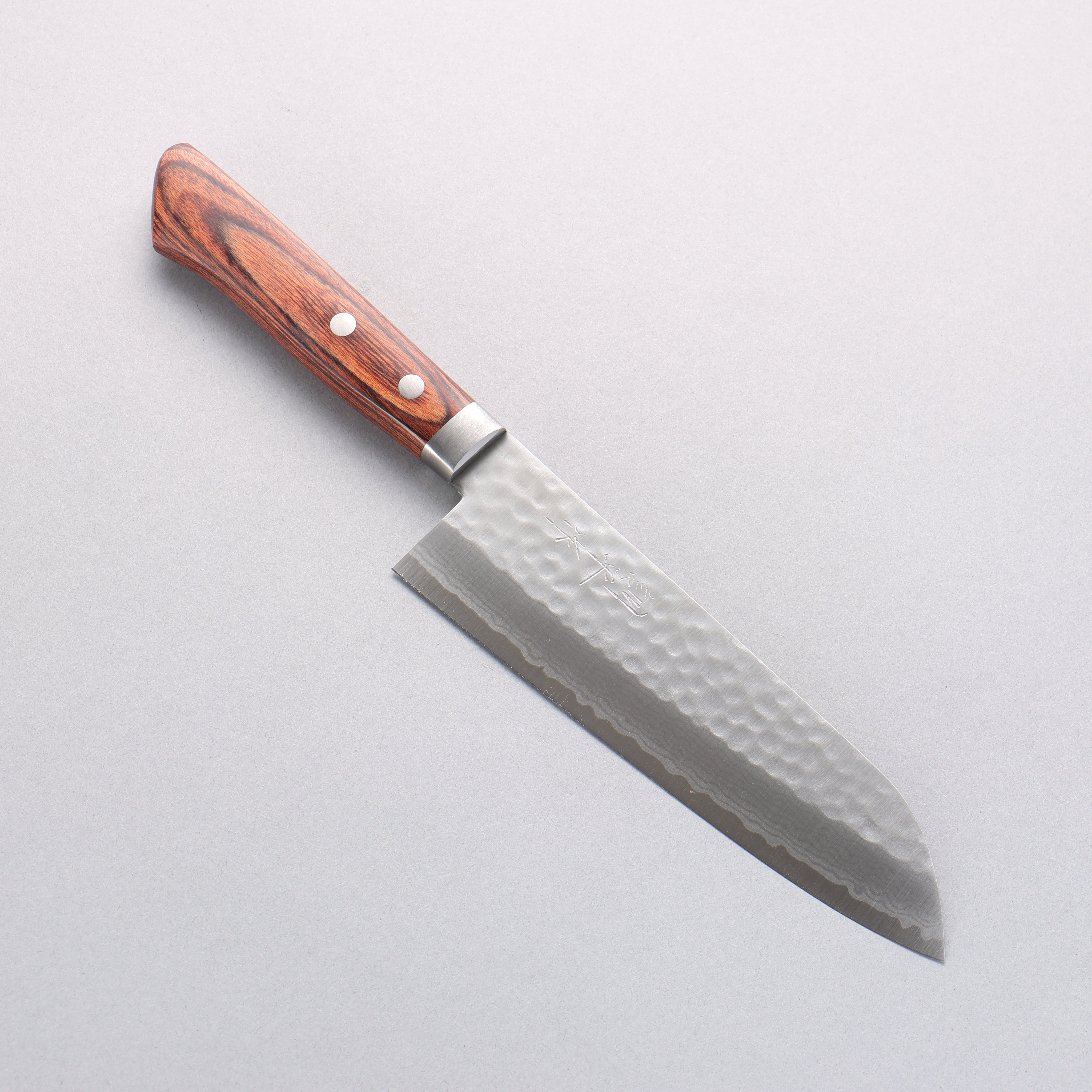 Kunihira Kokuryu VG10 Hammered Damascus Santoku 170mm Mahogany Handle - Japanny - Best Japanese Knife