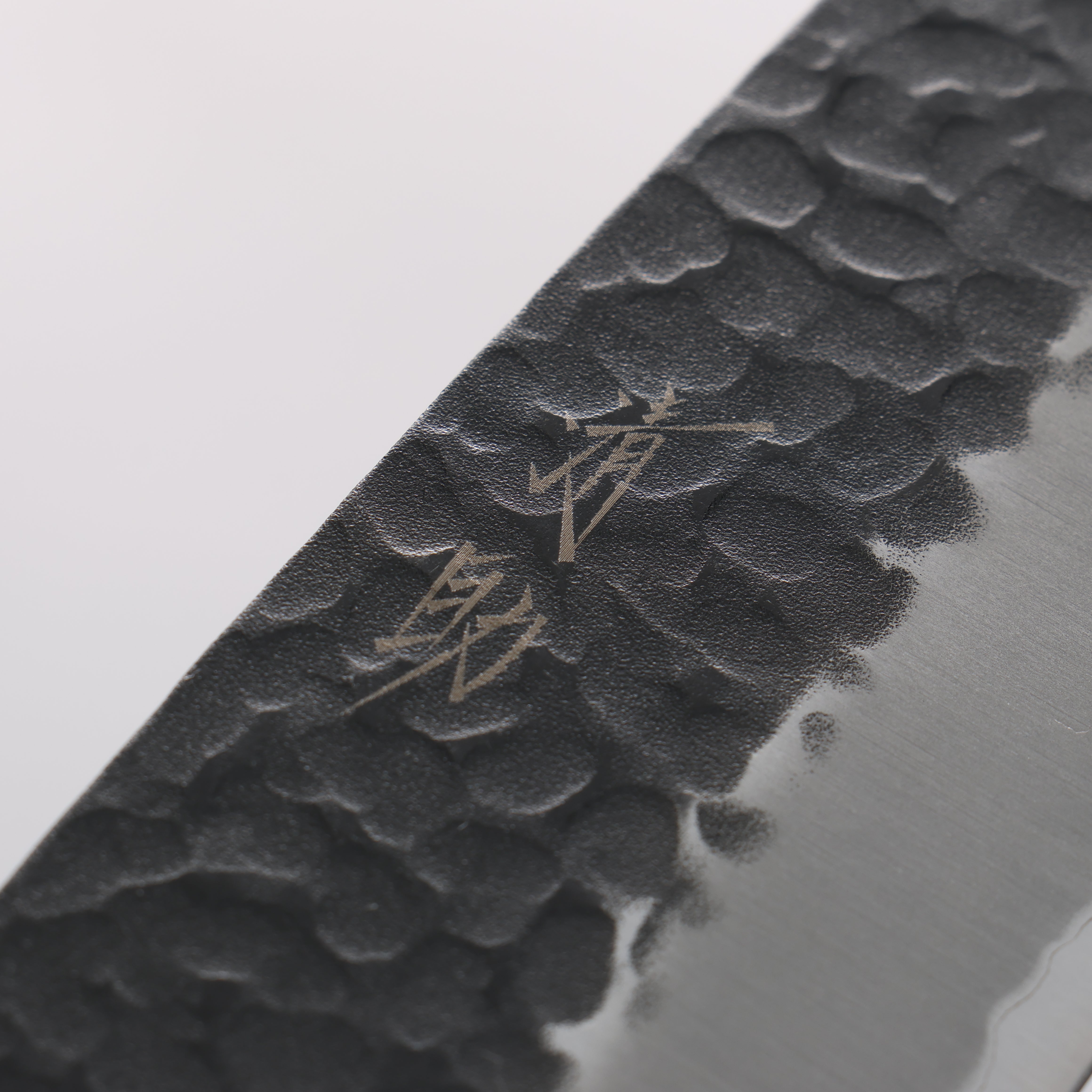 Seisuke Blue Super Hammered Kurouchi Santoku 170mm Rosewood Handle - Japanny - Best Japanese Knife