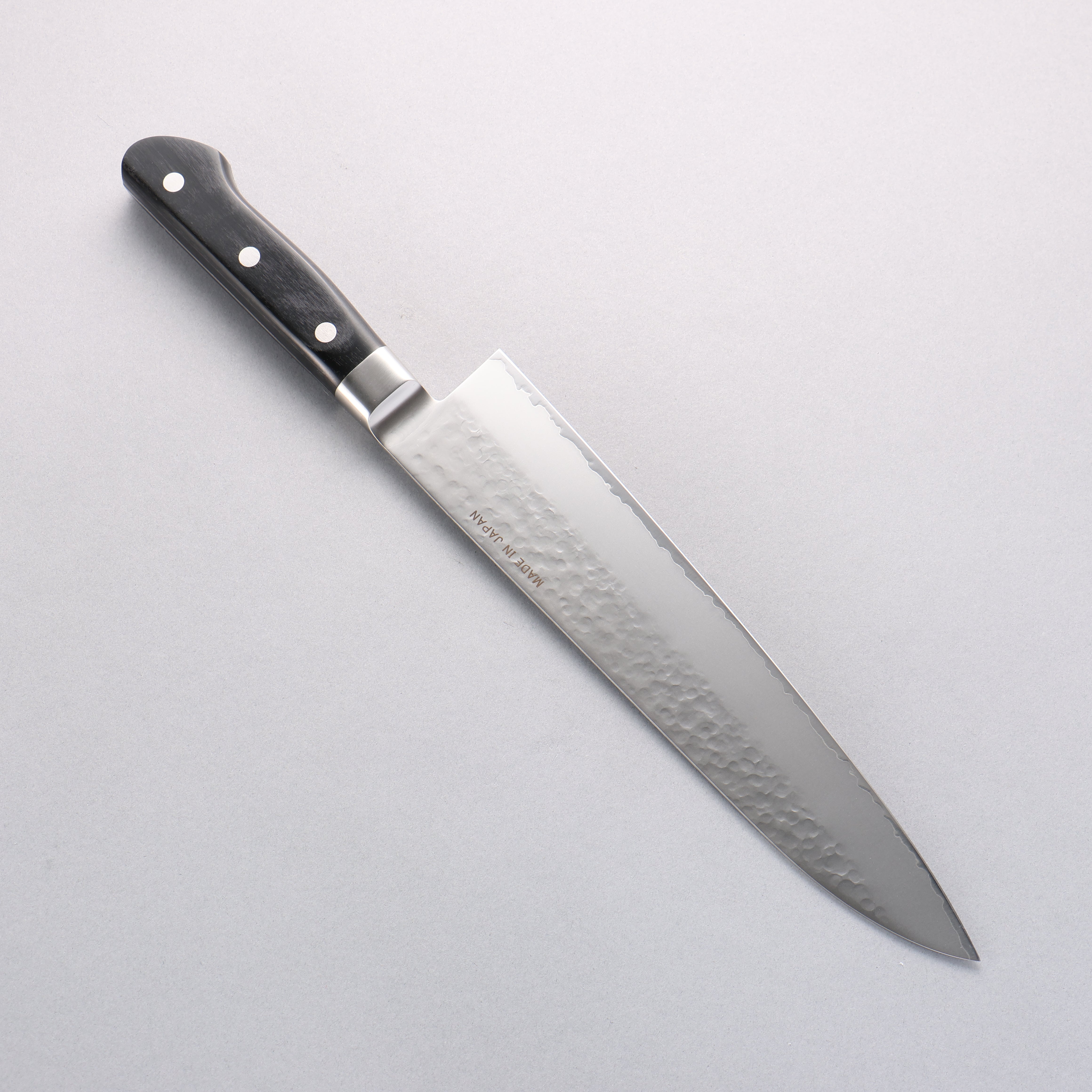 Seisuke VG5 Hammered Kasumitogi Gyuto 240mm Black Pakka wood Handle - Japanny - Best Japanese Knife
