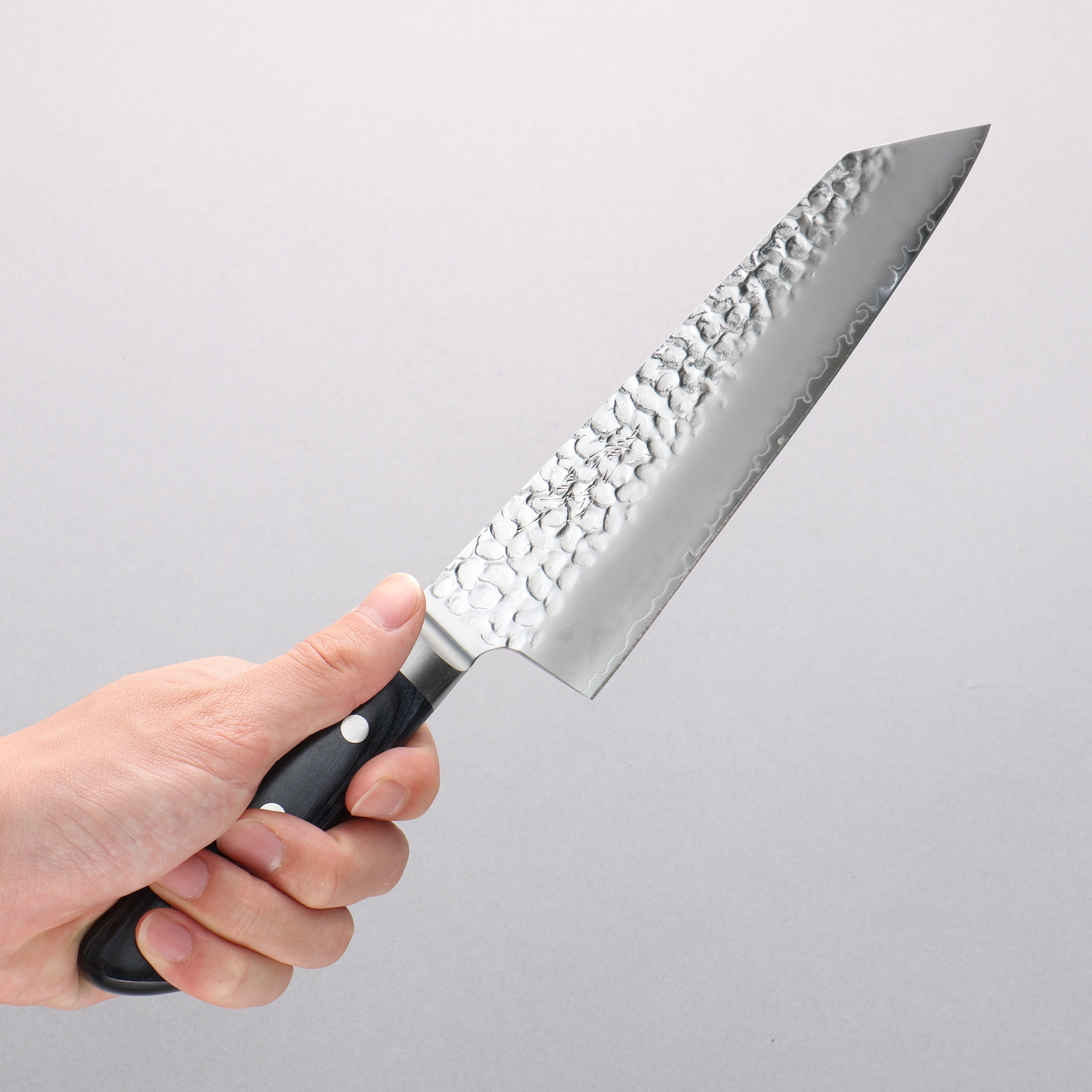 Seisuke Aotsuchi AUS10 Hammered Kiritsuke Santoku 195mm Navy blue Pakka wood Handle - Japanny - Best Japanese Knife