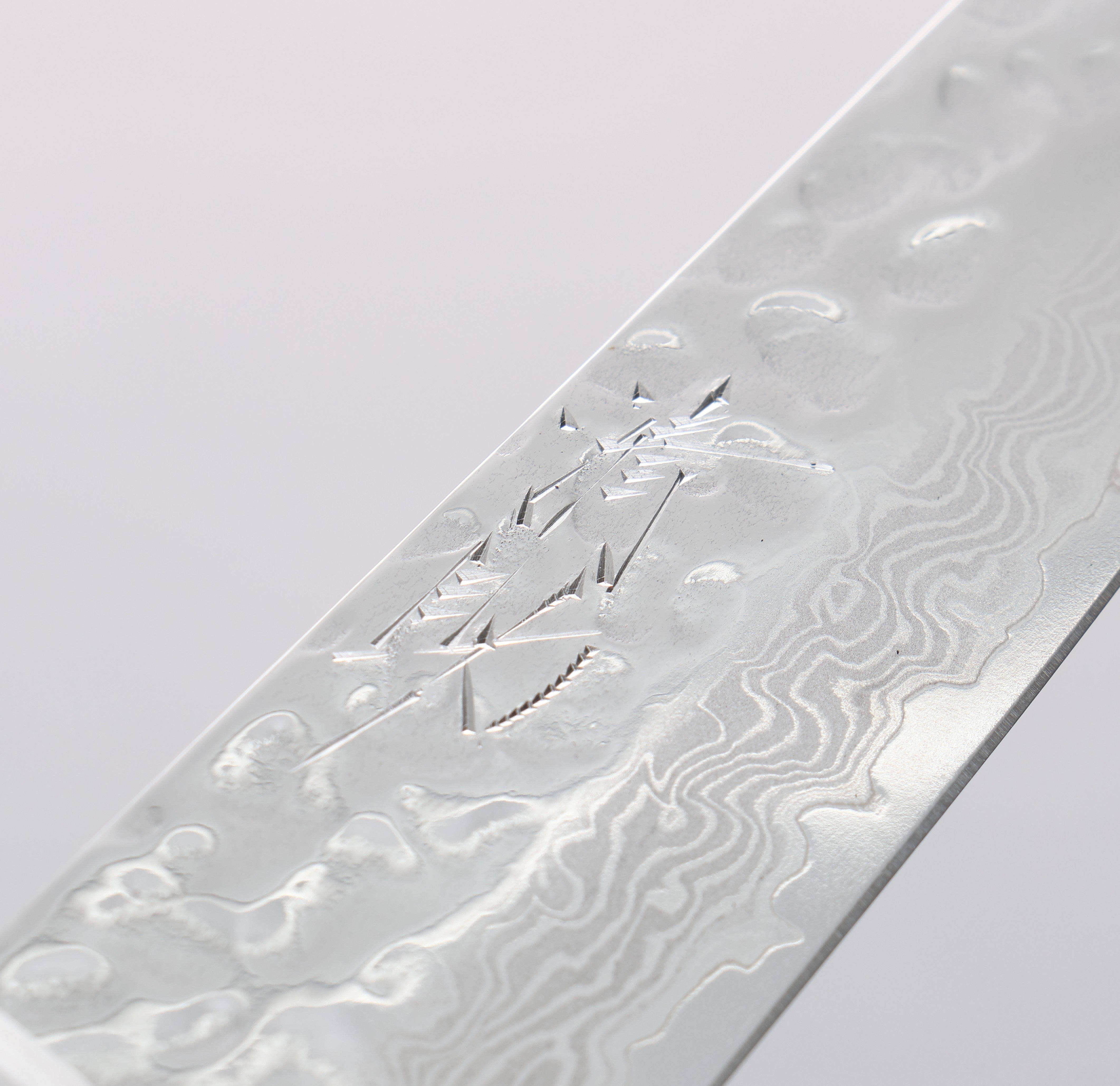 Seisuke VG10 17 Layer Damascus Petty-Utility 135mm Black Pakka wood Handle with Sheath - Japanny - Best Japanese Knife