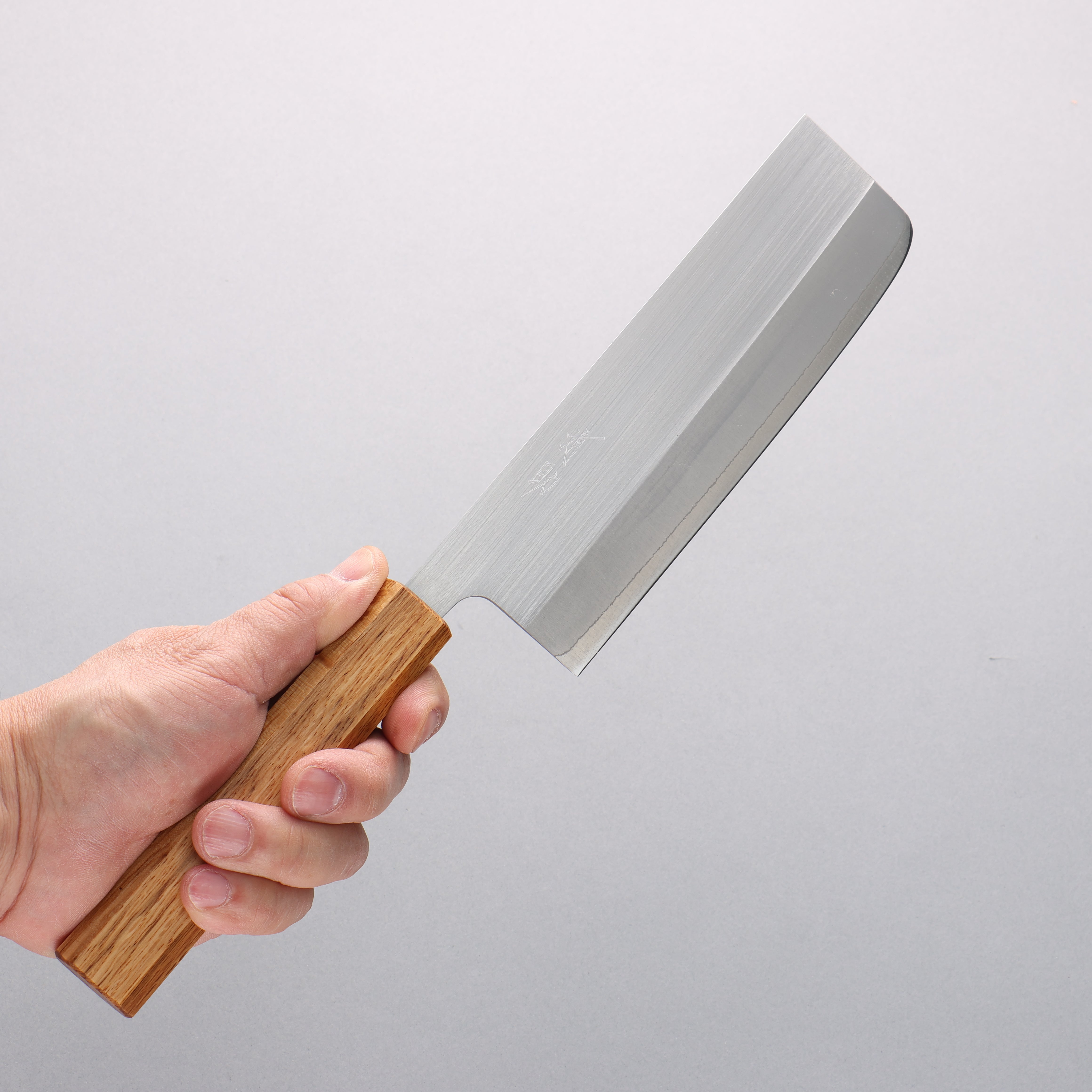 Seisuke SRS13 Vertically Brushed Nakiri 165mm Oak Handle - Japanny - Best Japanese Knife