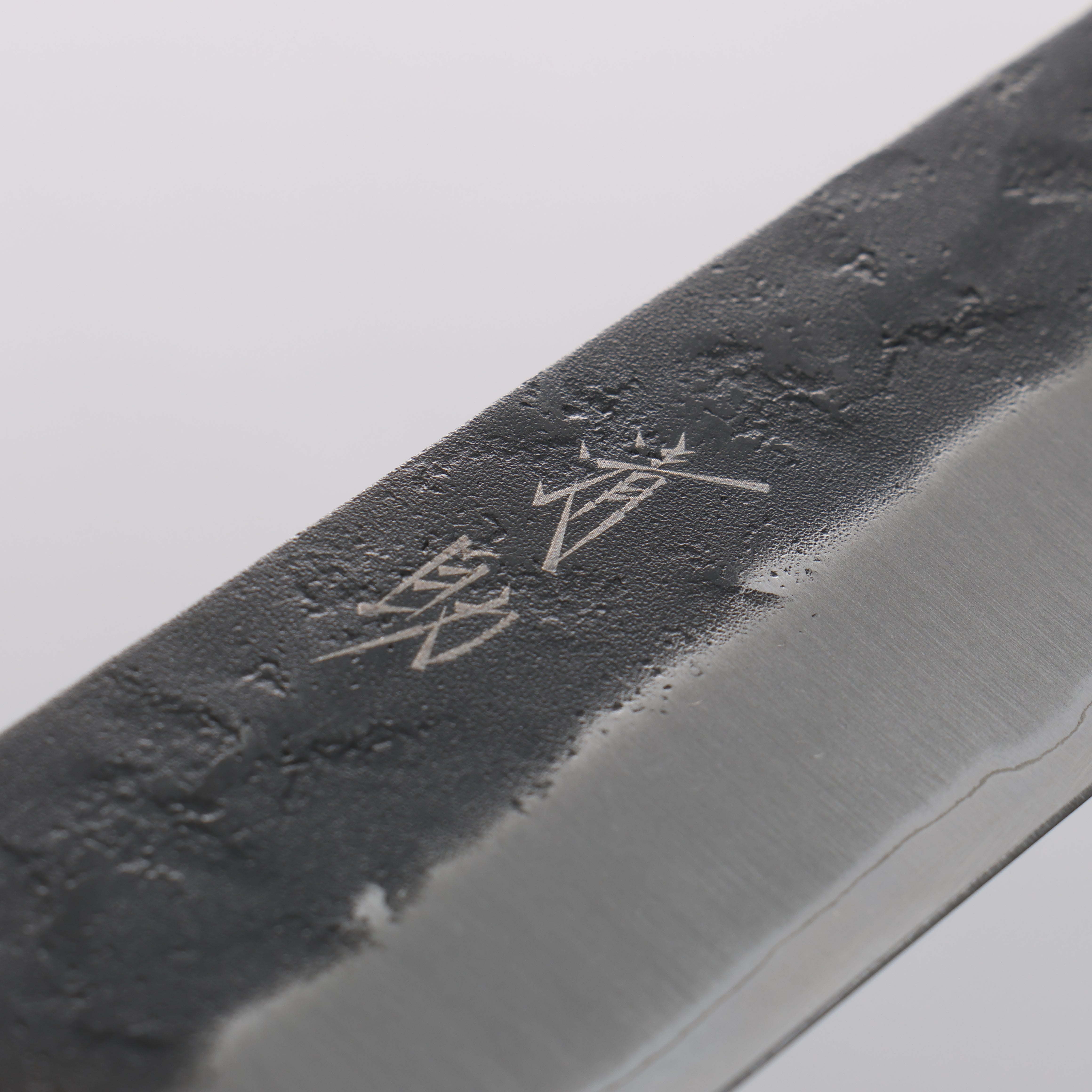 Seisuke Blue Super Black Nashiji Sujihiki 270mm Rosewood (Ferrule: White Pakka Wood) Handle - Japanny - Best Japanese Knife