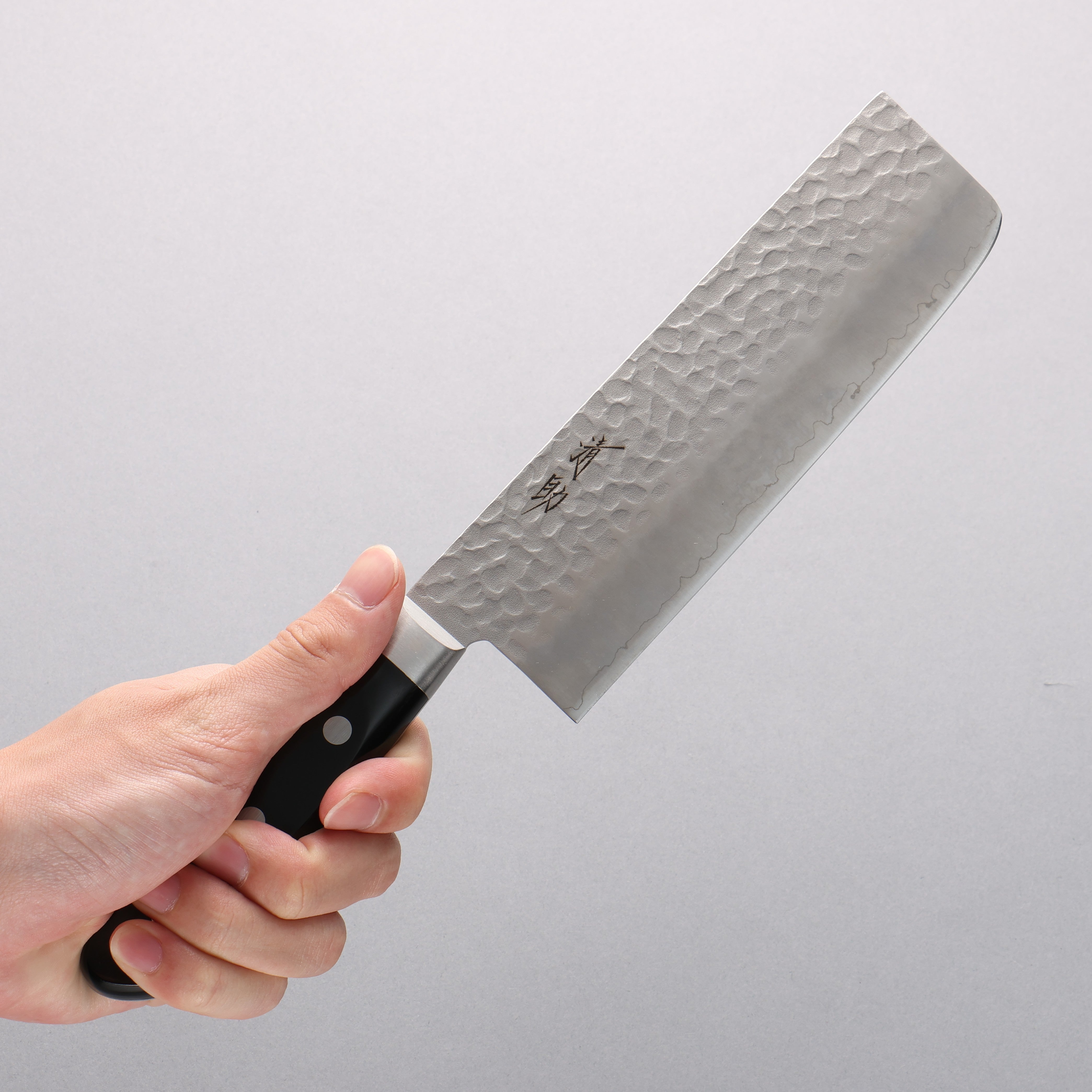 Seisuke AUS8 Hammered Nakiri 165mm Black Pakka wood Handle - Japanny - Best Japanese Knife