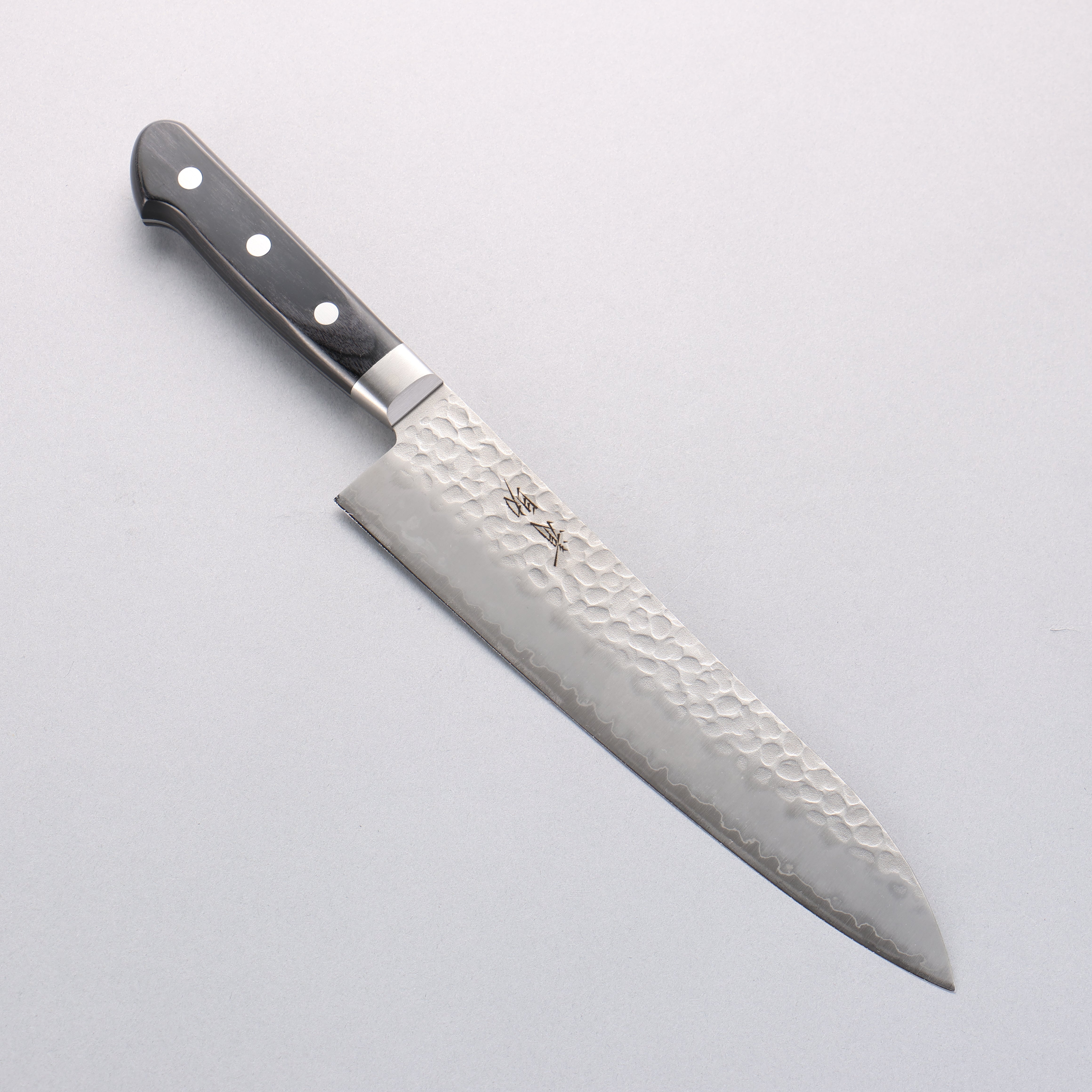 Seisuke AUS8 Hammered Gyuto 210mm Black Pakka wood Handle - Japanny - Best Japanese Knife