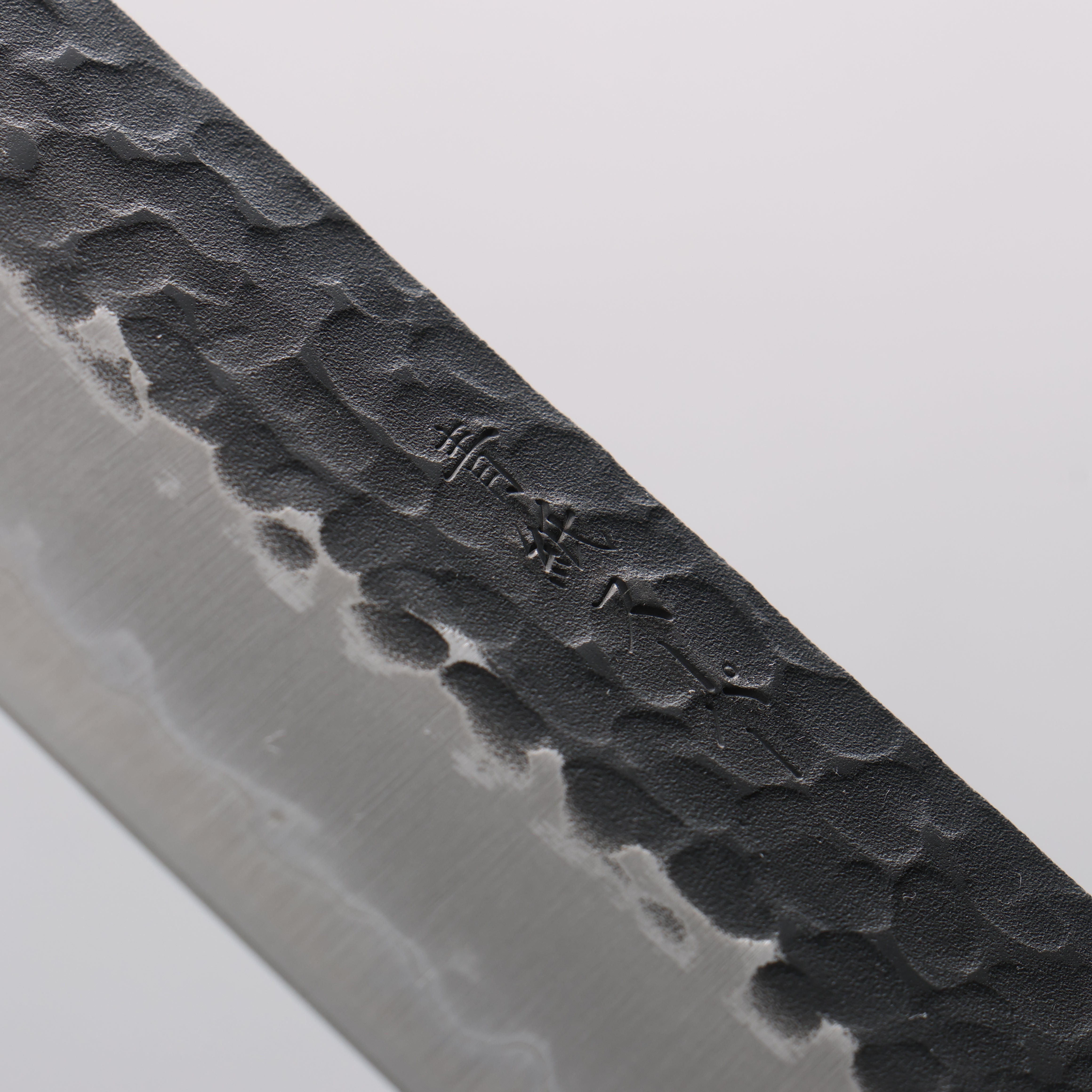 Seisuke Blue Super Hammered Kurouchi Kiritsuke Gyuto 210mm Red Pakka wood Handle - Japanny - Best Japanese Knife