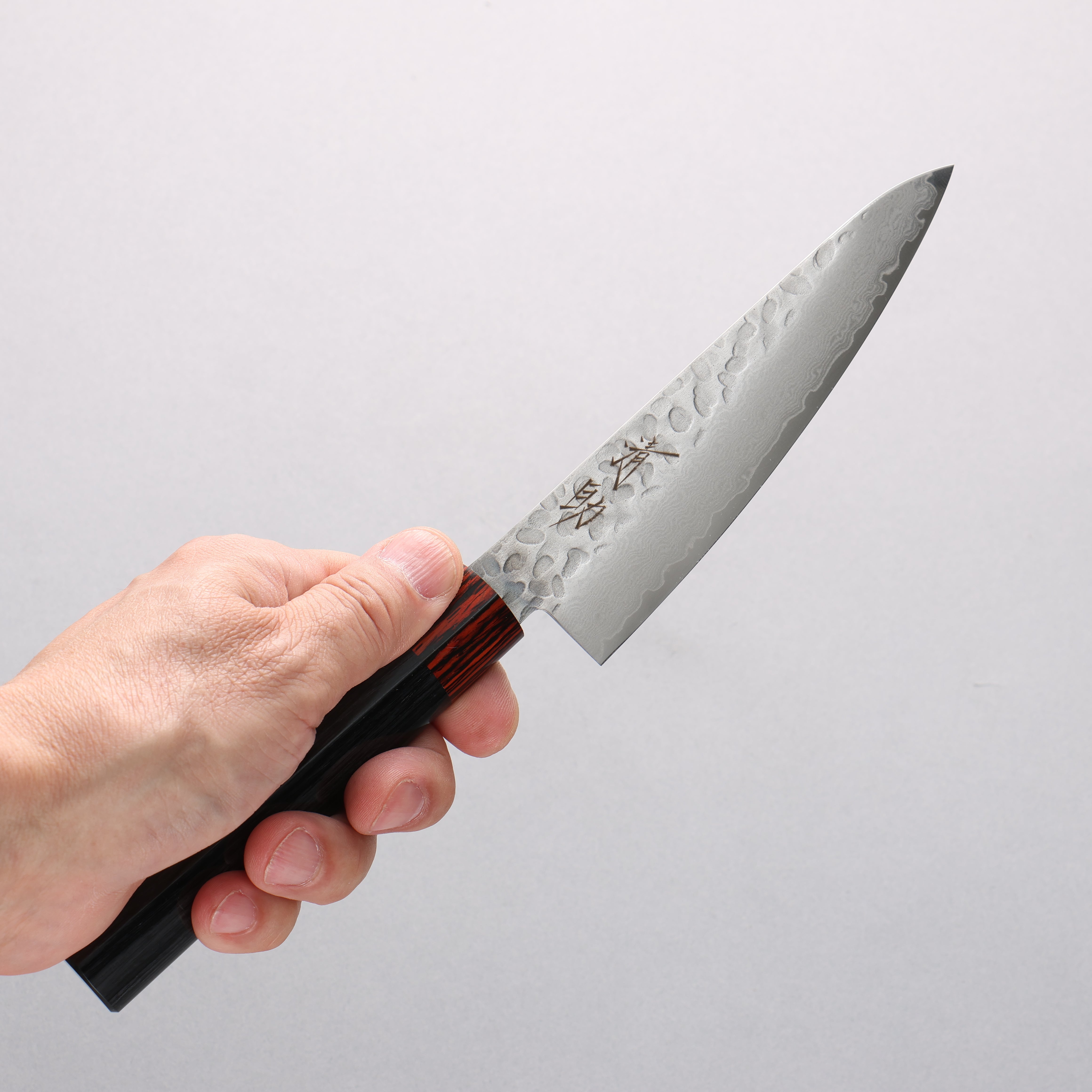 Seisuke VG10 33 Layer Hammered Damascus Small Santoku 135mm Black Pakka wood Handle - Japanny - Best Japanese Knife