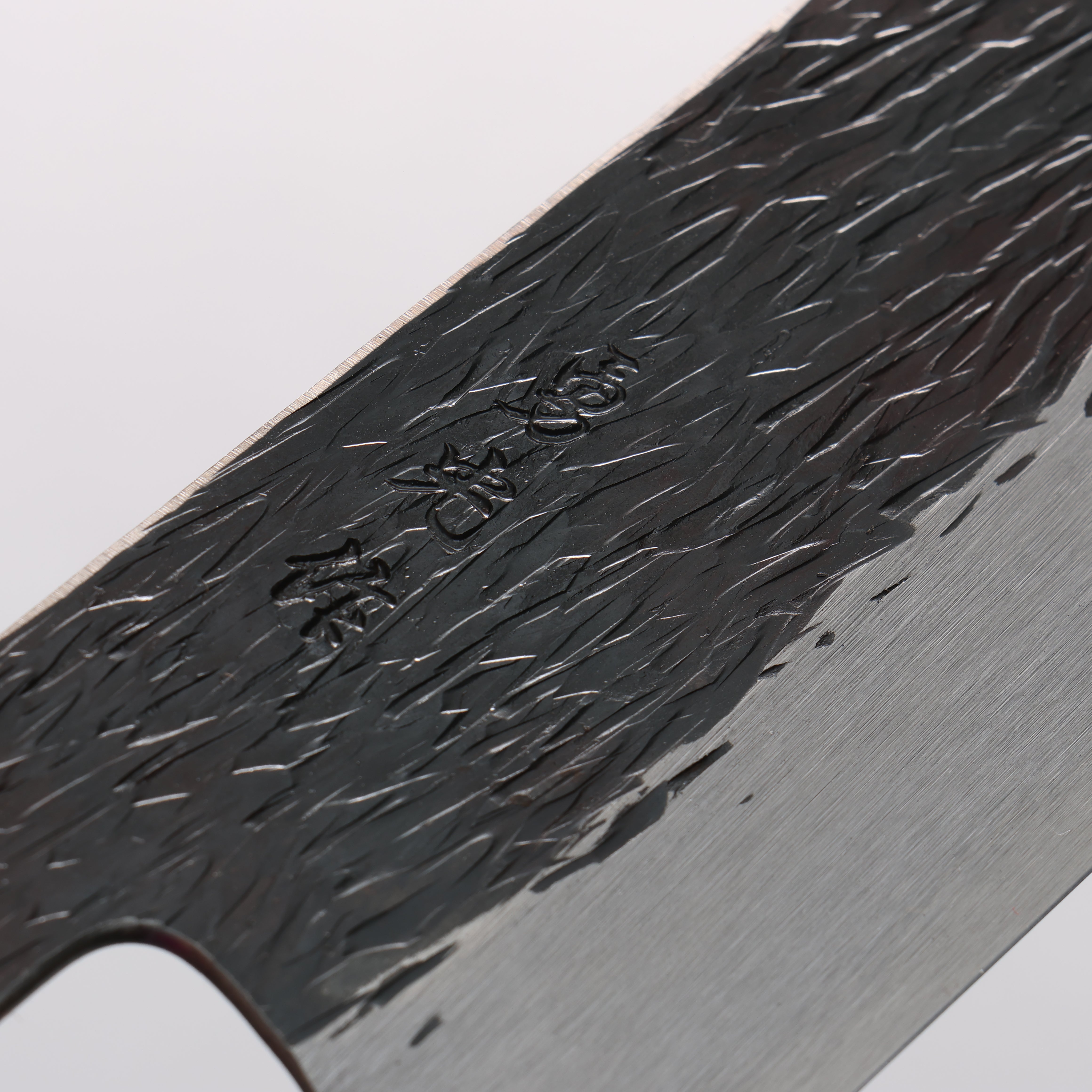 Isamitsu Abe Blue Super Hammered Black Finished Santoku 180mm Rosewood (pentagonal) Handle - Japanny - Best Japanese Knife