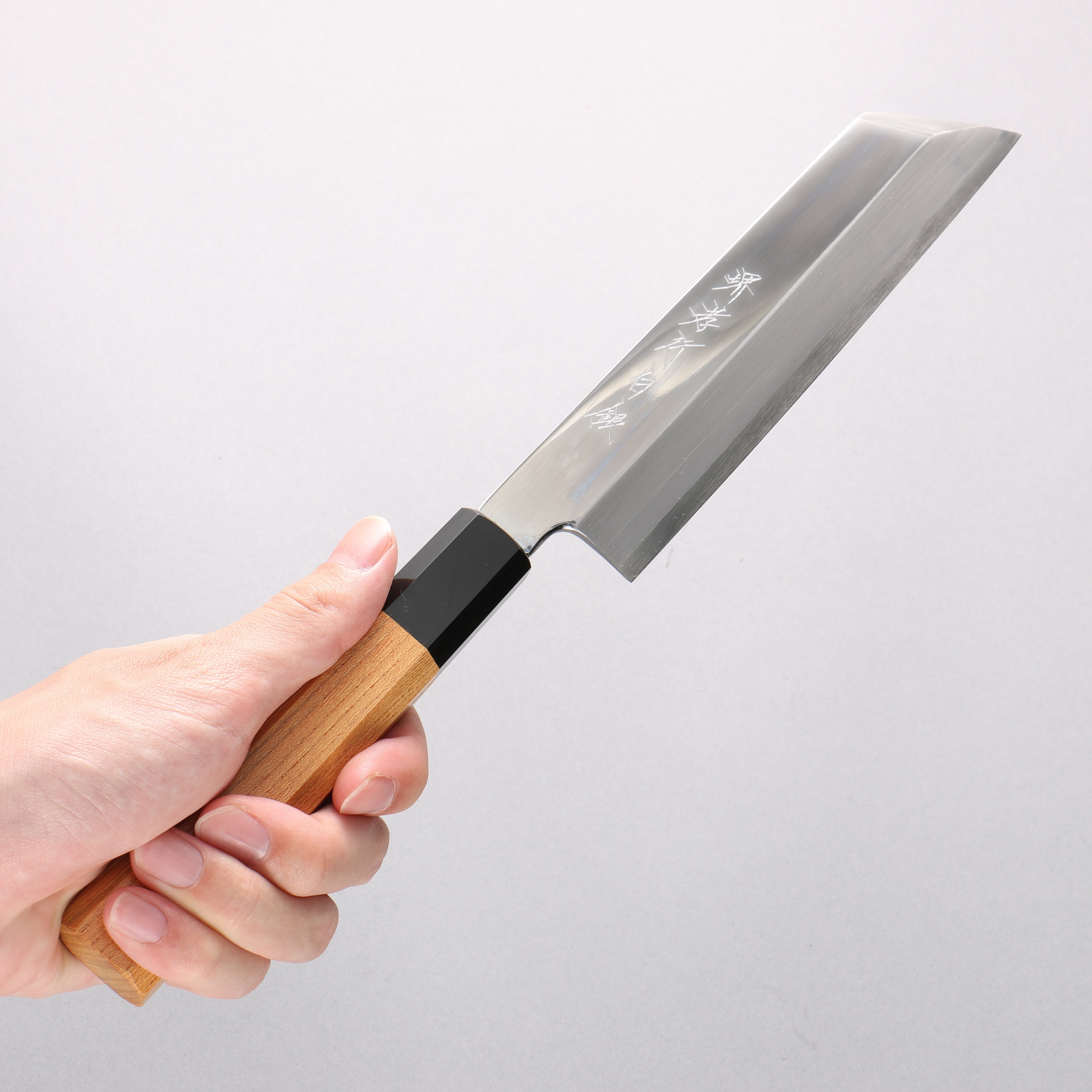 Sakai Takayuki Hakugin INOX Mirrored Finish Mukimono 180mm Yew tree Handle - Japanny - Best Japanese Knife