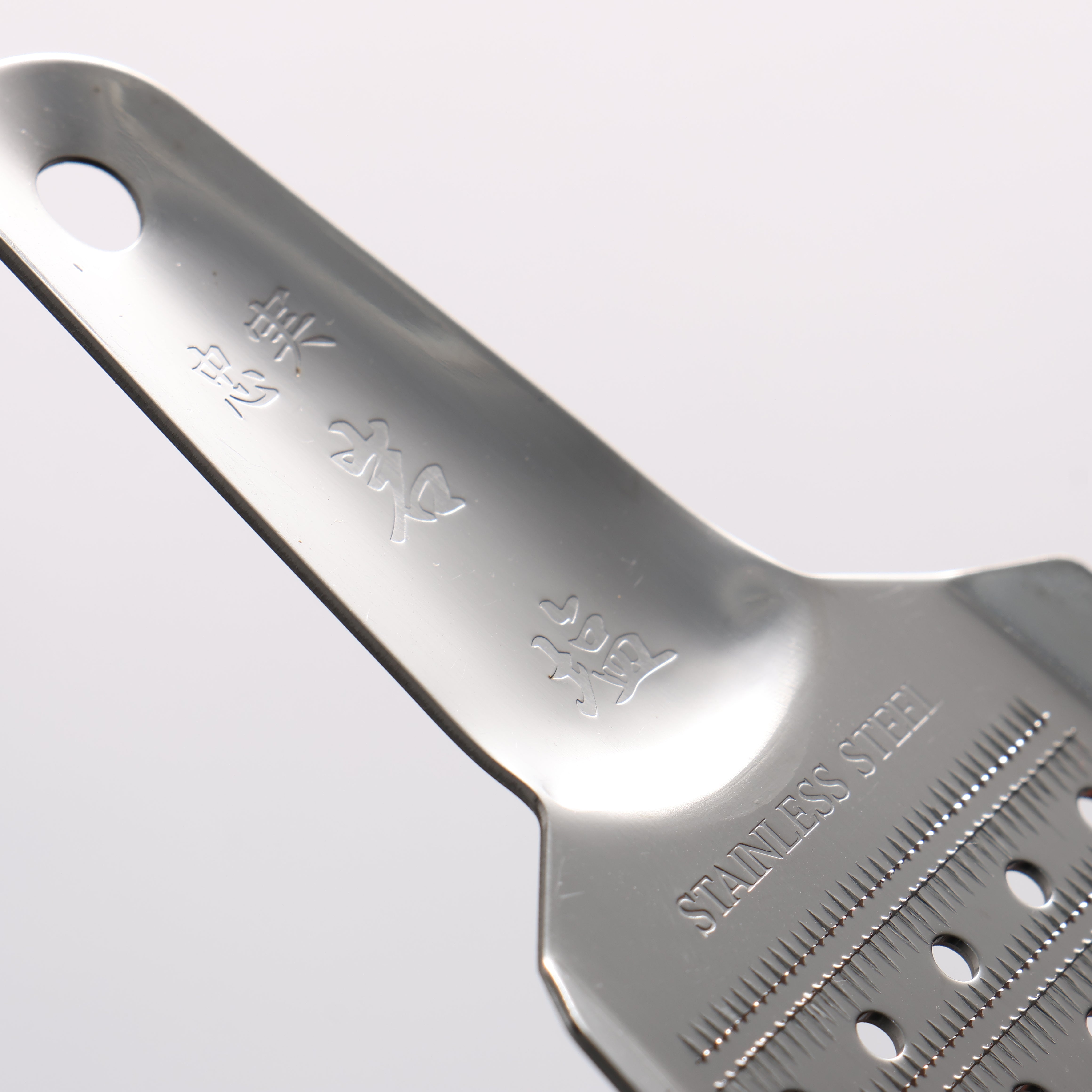 Japanese Grater With Rock Salt - Japanny - Best Japanese Knife