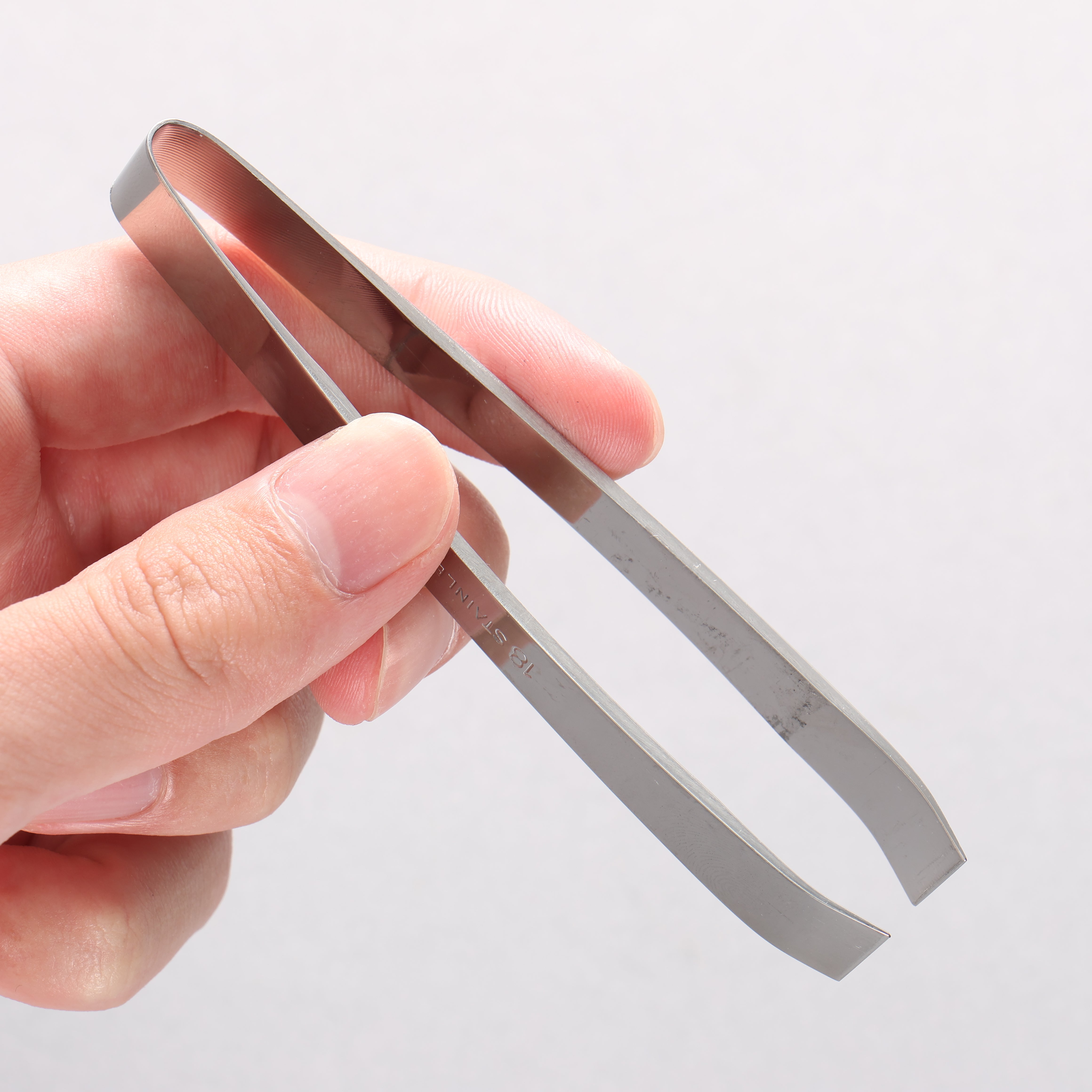 Fishbone Tweezers 105mm - Japanny - Best Japanese Knife