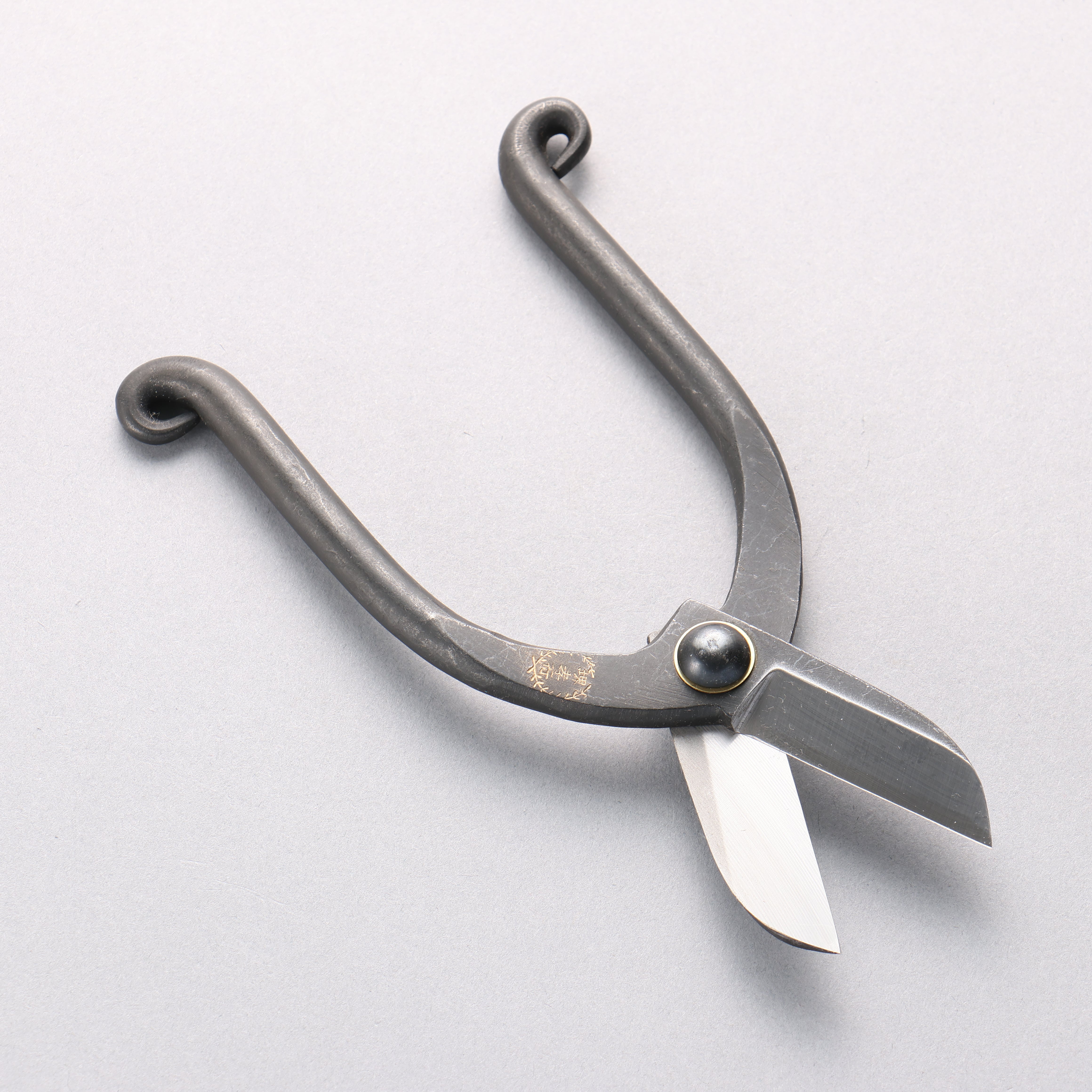 Sakai Takayuki Steel Flower scissors 165mm - Japanny - Best Japanese Knife