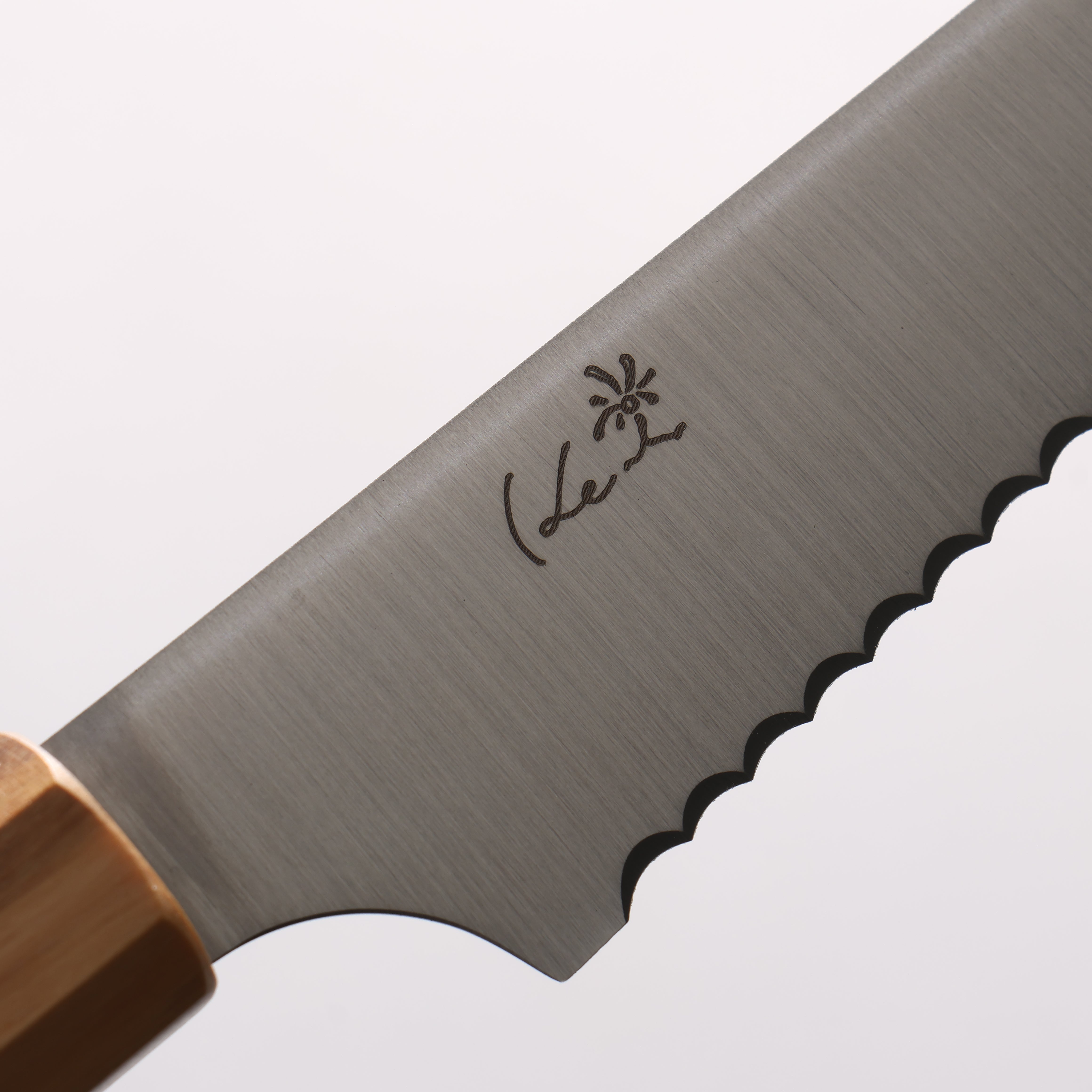 Kei Stainless Steel Bread Slicer 150mm Olive tree Handle - Japanny - Best Japanese Knife