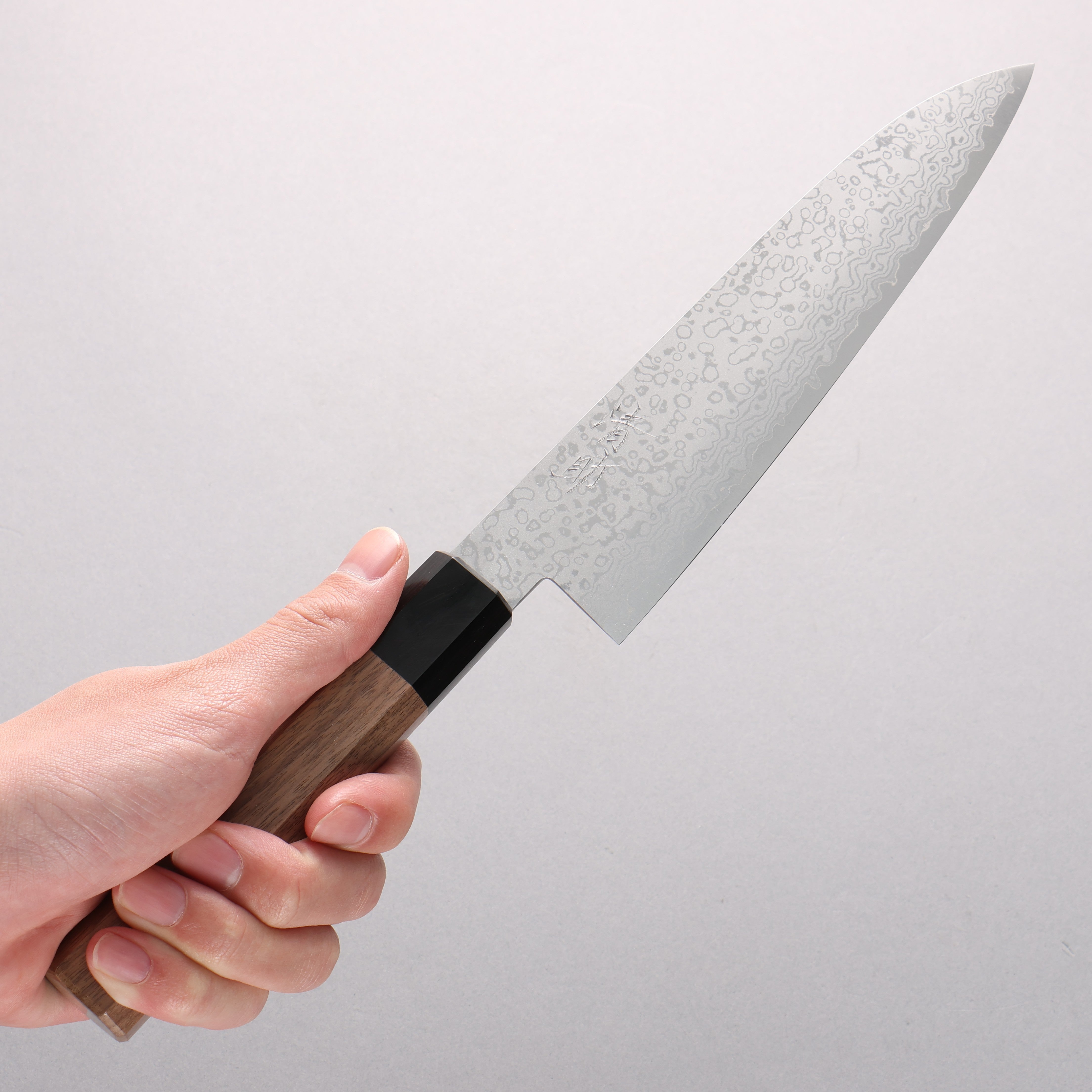 Seisuke VG10 Damascus Gyuto 180mm Walnut Handle - Japanny - Best Japanese Knife