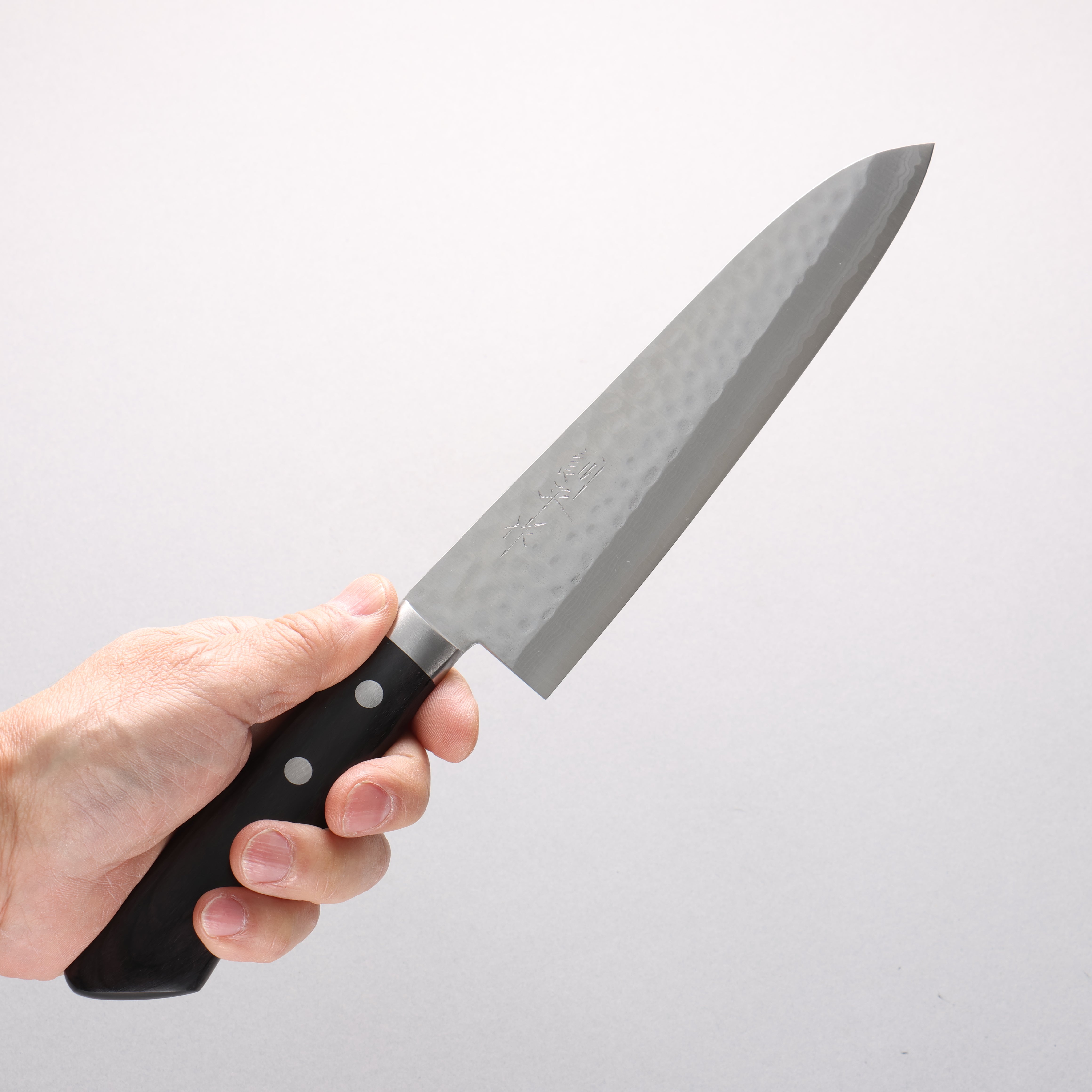 Kunihira Kokuryu VG10 Hammered Damascus Gyuto 180mm Black Pakka wood Handle - Japanny - Best Japanese Knife