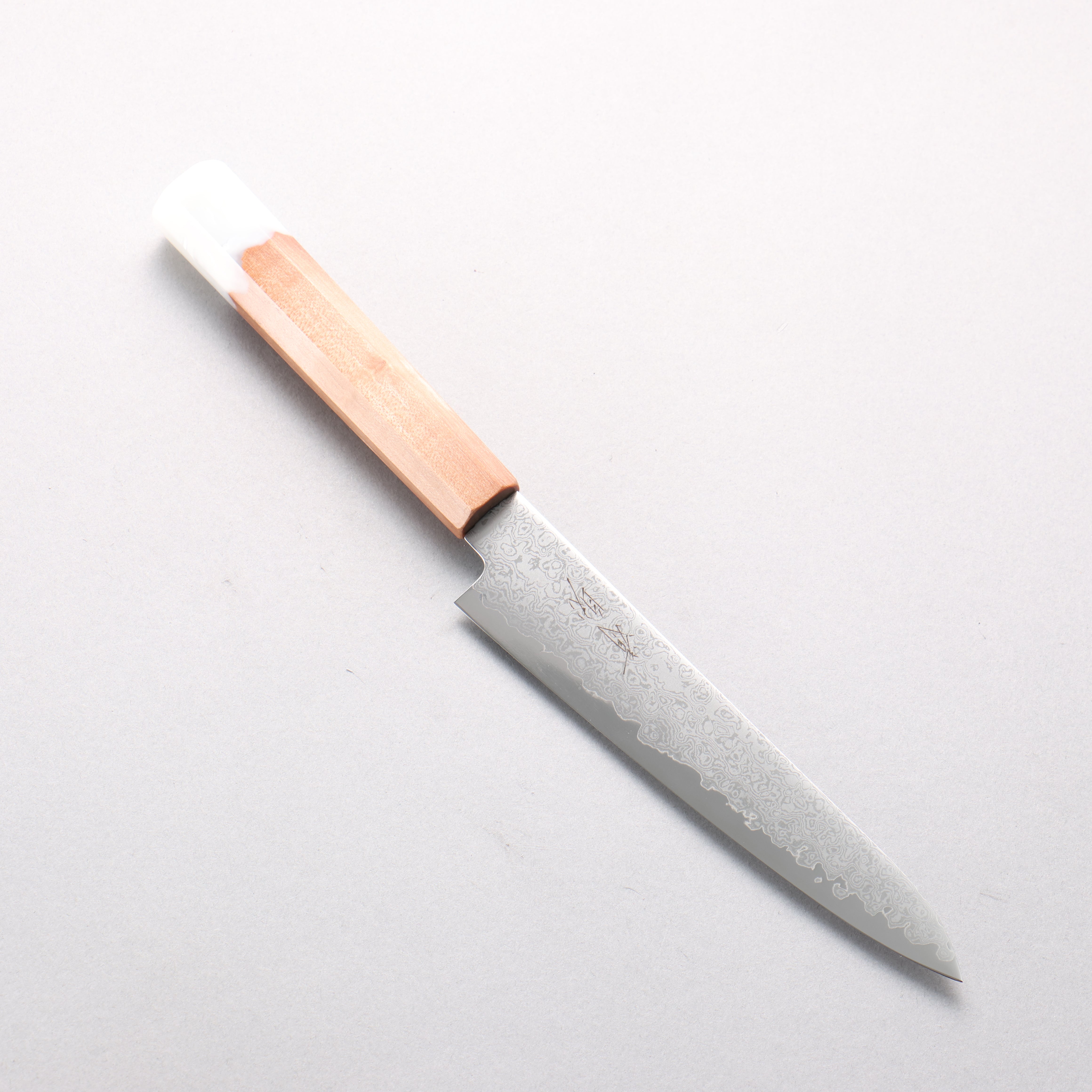 Seisuke VG10 Damascus Petty-Utility 150mm Maple with White Resin Handle - Japanny - Best Japanese Knife