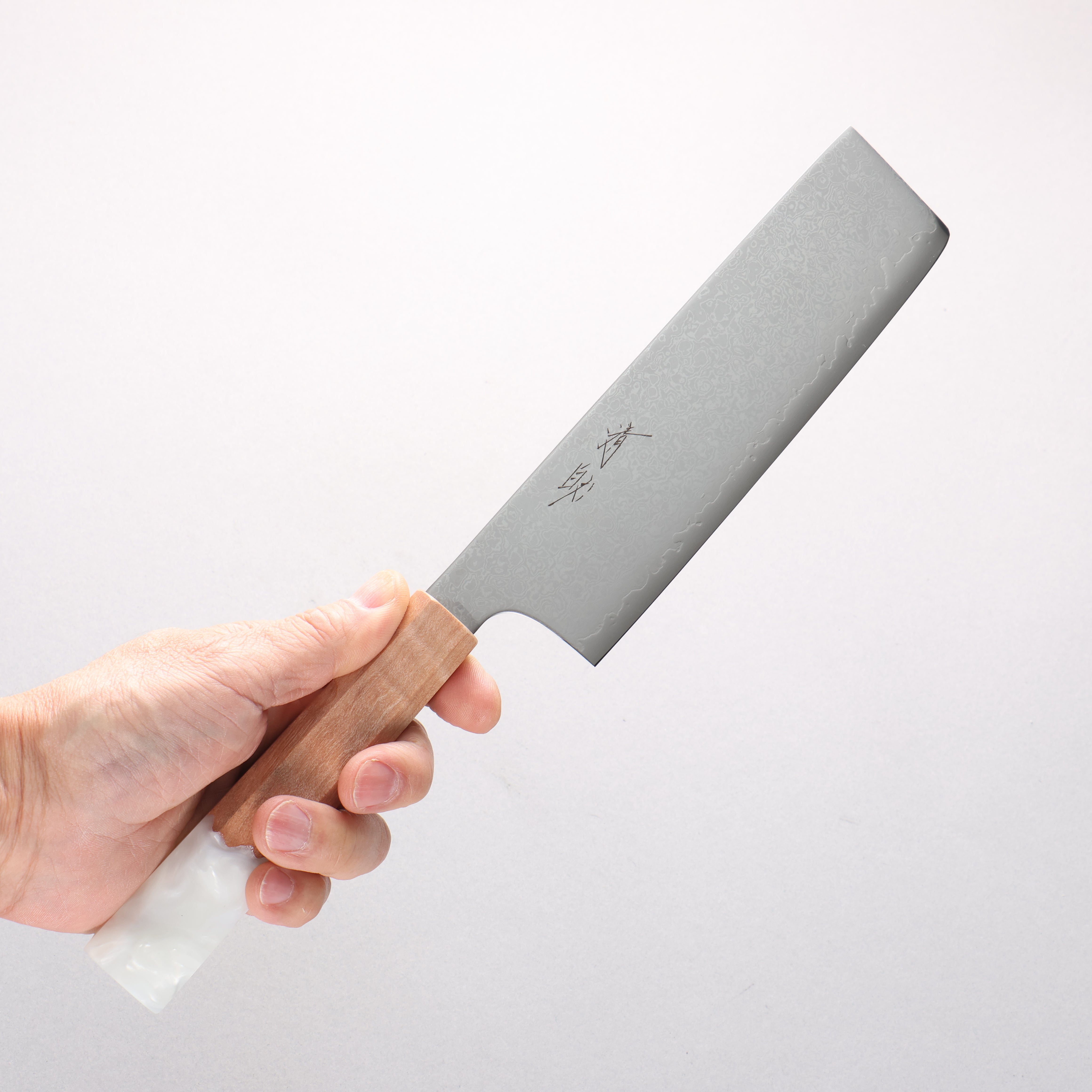 Seisuke VG10 Damascus Nakiri 165mm Maple with White Resin Handle - Japanny - Best Japanese Knife