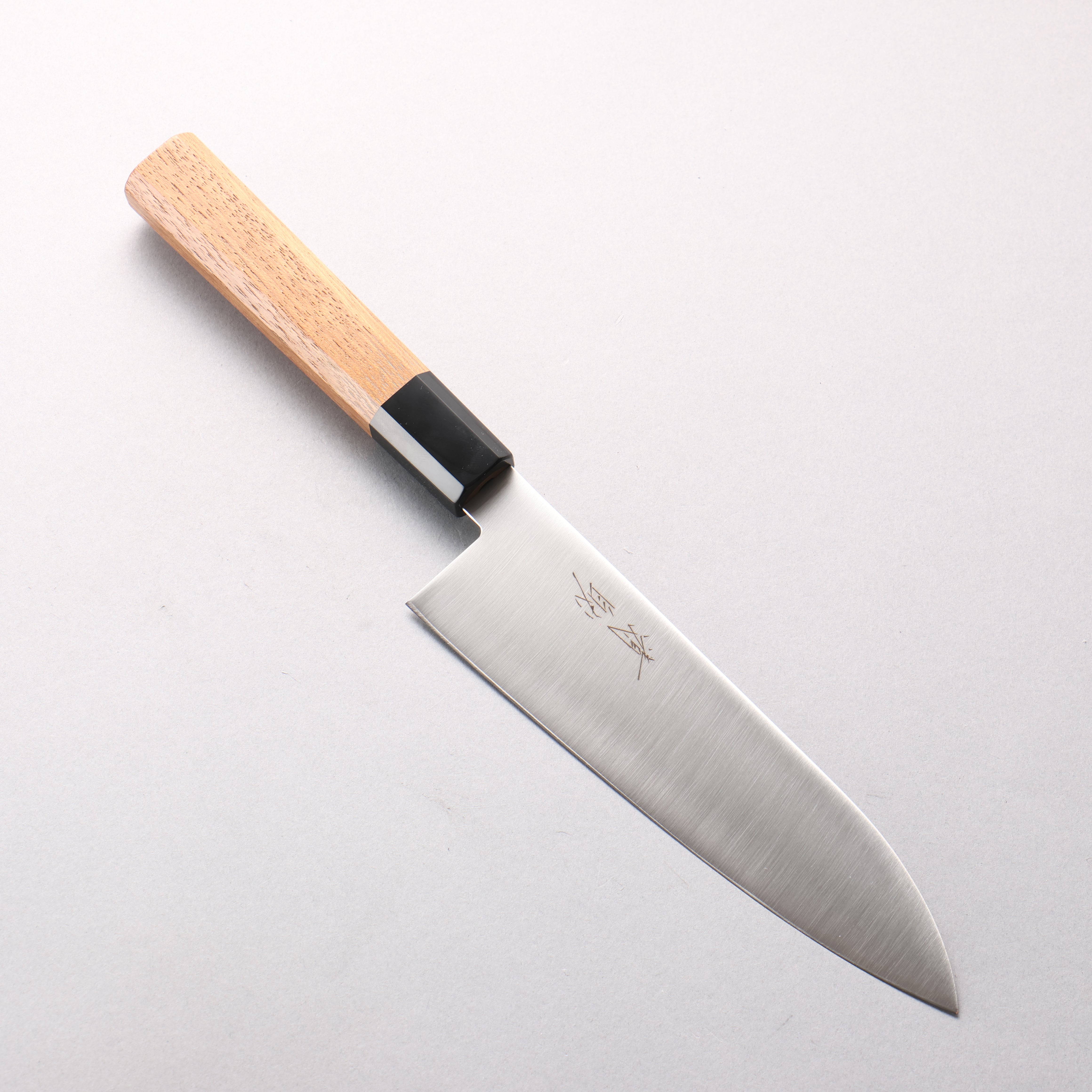Seisuke Stainless Steel Santoku 180mm Teak (ferrule: Black Plastic) Handle - Japanny - Best Japanese Knife