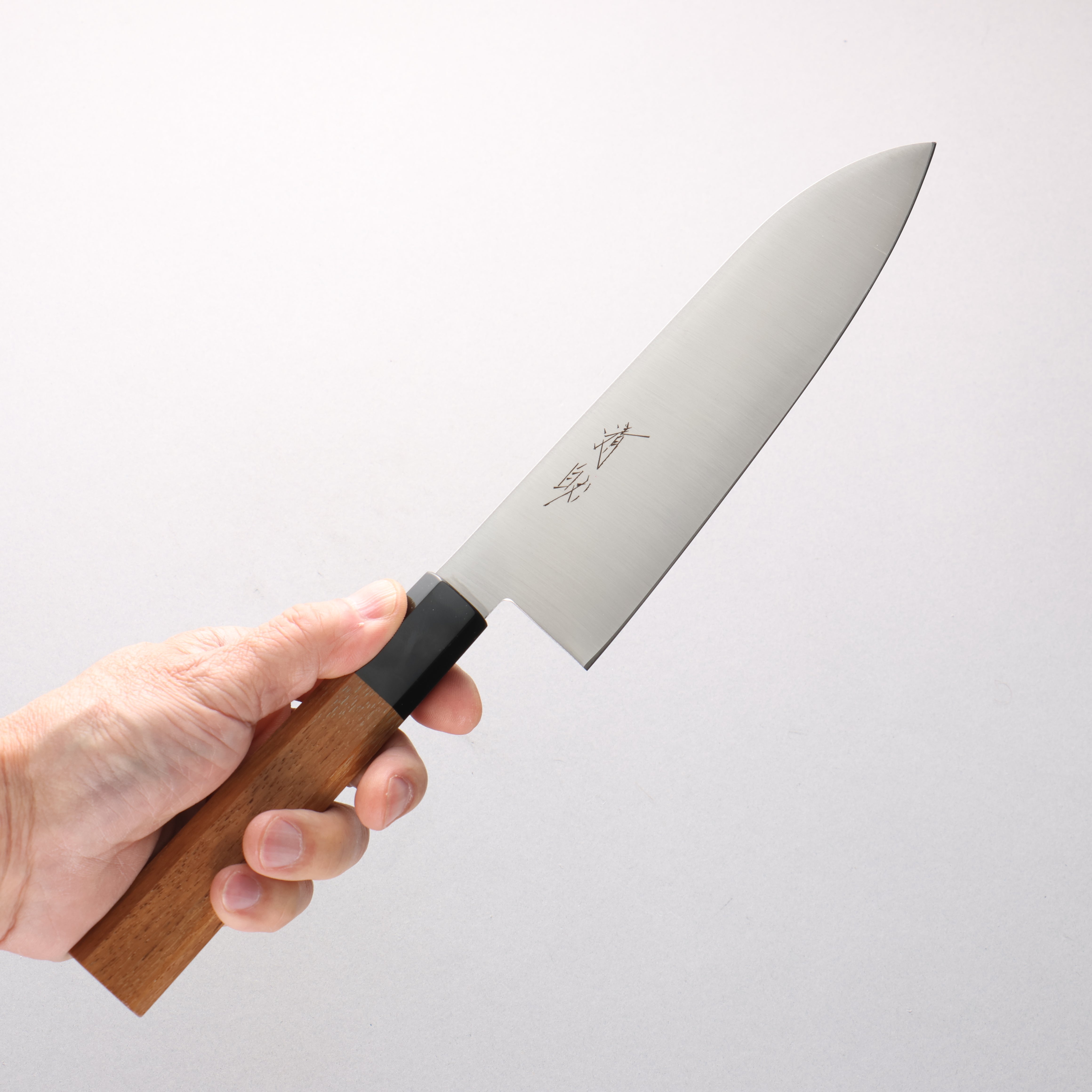 Seisuke Stainless Steel Santoku 180mm Teak (ferrule: Black Plastic) Handle - Japanny - Best Japanese Knife