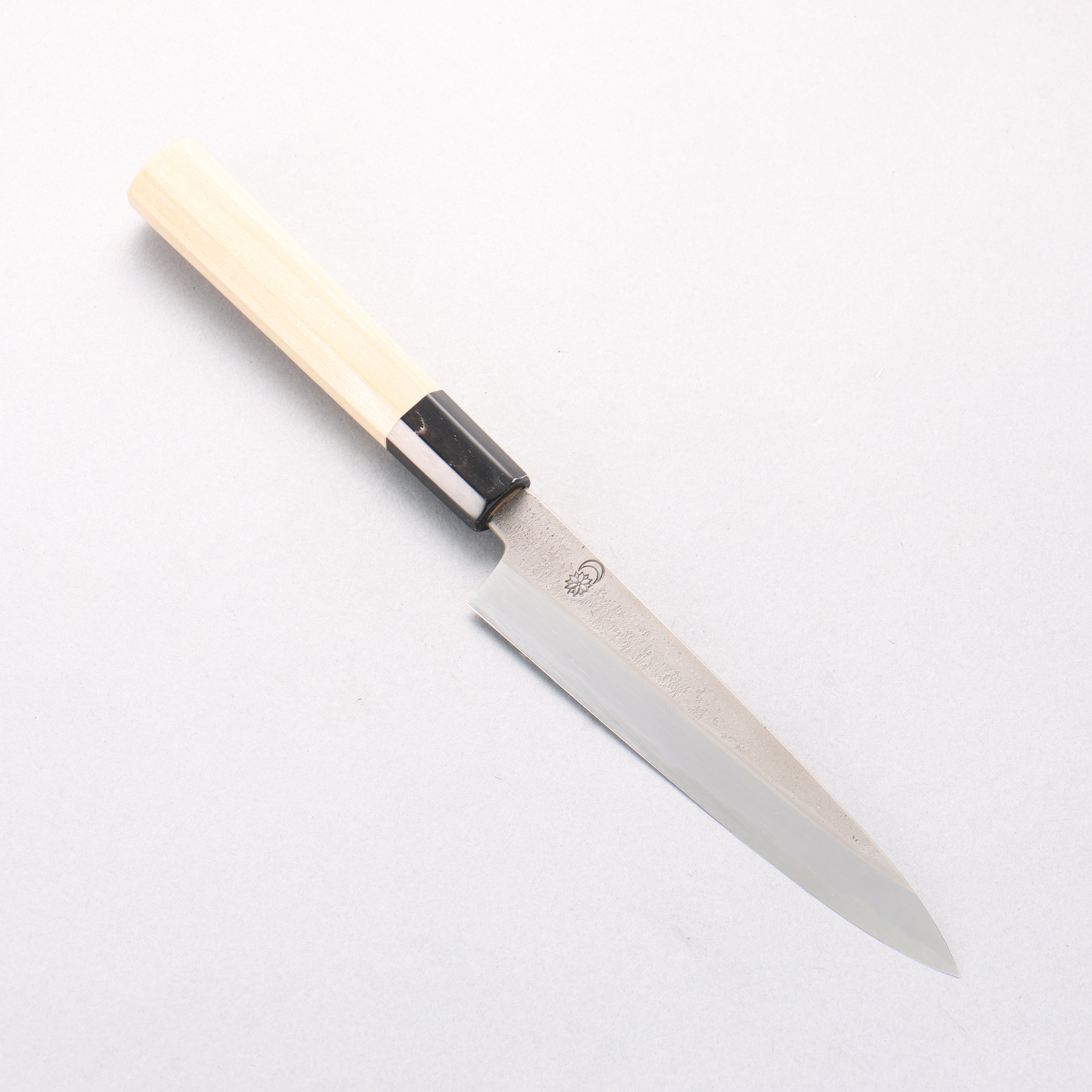Kikuzuki White Steel No.2 Nashiji Petty-Utility 150mm Magnolia Handle