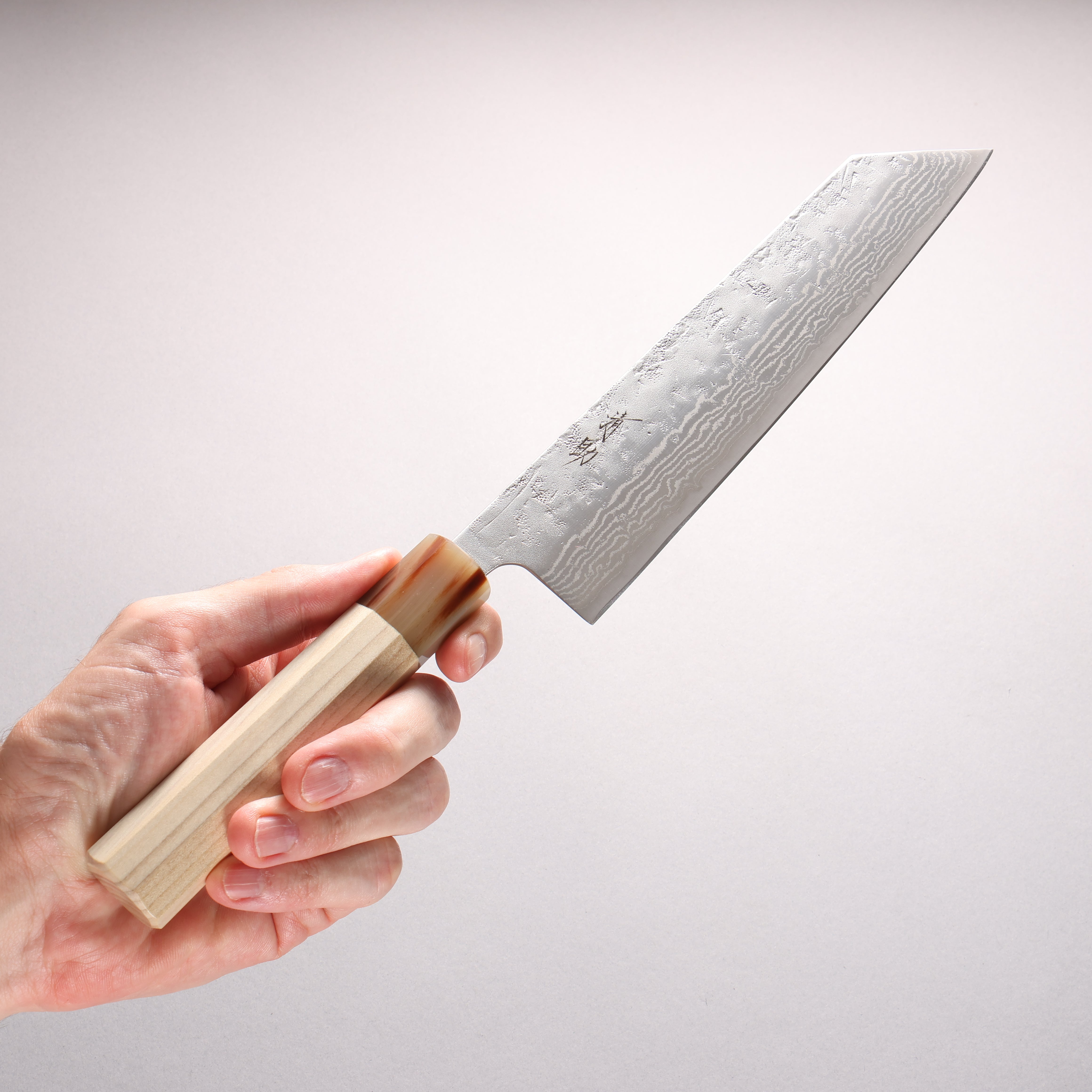 Seisuke Swedish Steel-stn Damascus Washiji Kiritsuke Gyuto 210mm Magnolia Handle