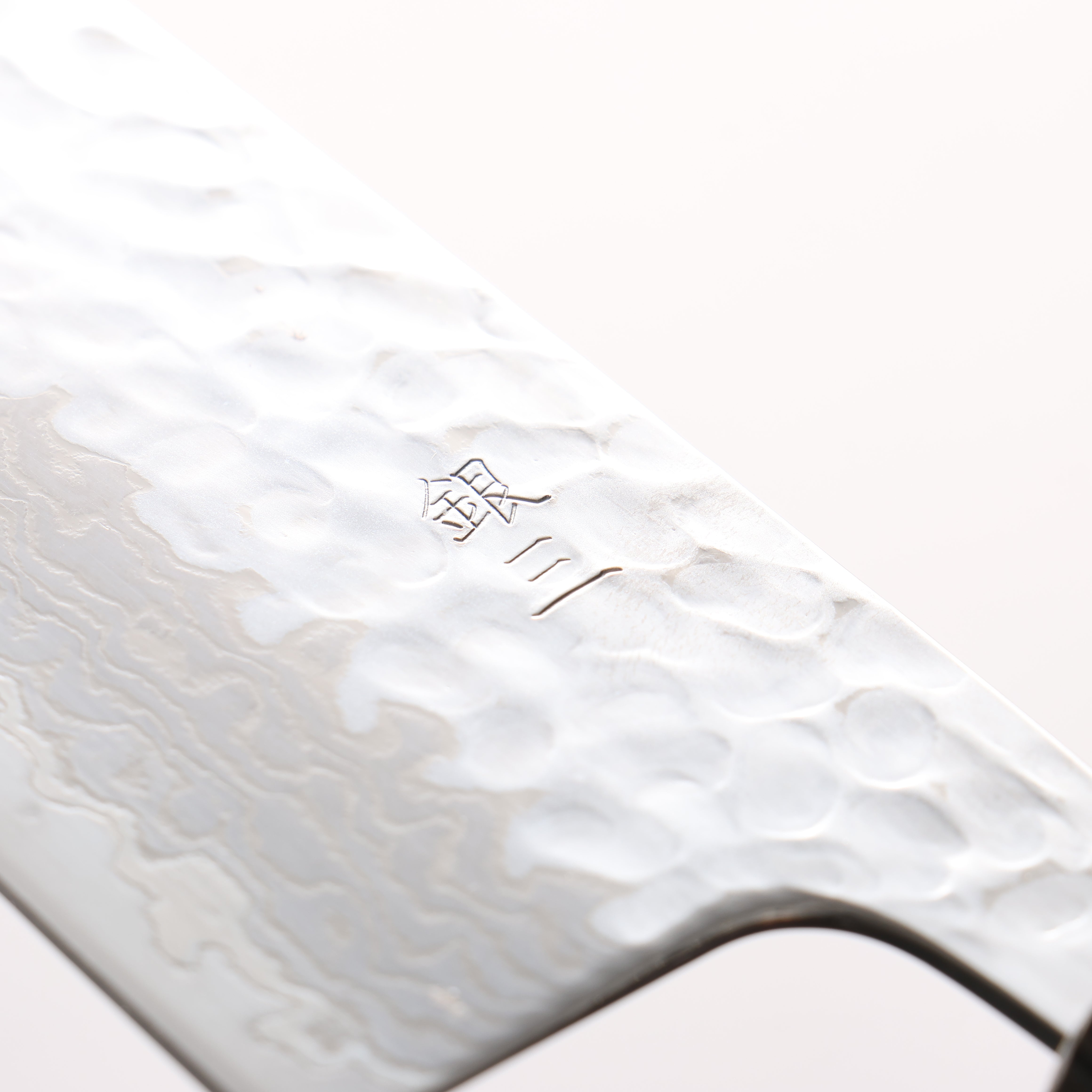 Oul Silver Steel No.3 Hammered Damascus Moon White Santoku 165mm Black Pakka wood Handle