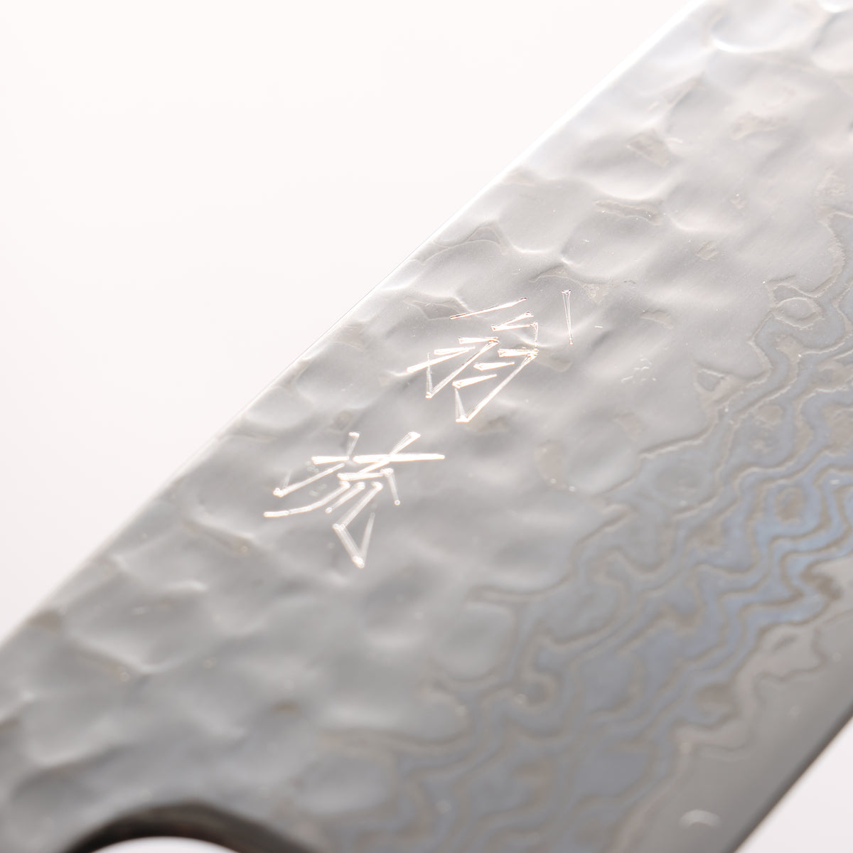 Oul Silver Steel No.3 Hammered Damascus Moon White Santoku 165mm Charcoal Gray Pakka wood Handle