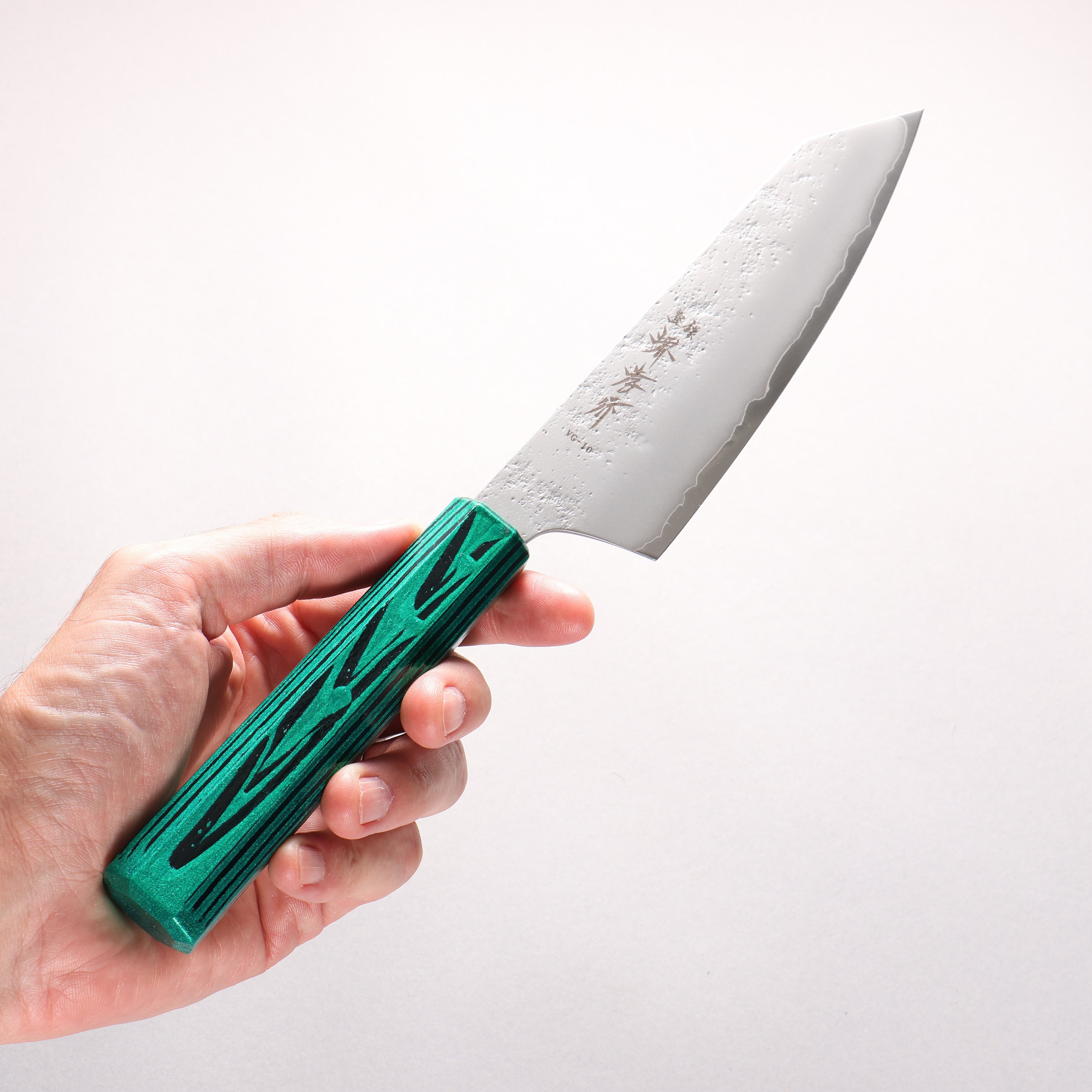 Sakai Takayuki Saikou VG10 Nashiji Kengata Santoku 160mm Brilliant Green Lacquer Color Handle