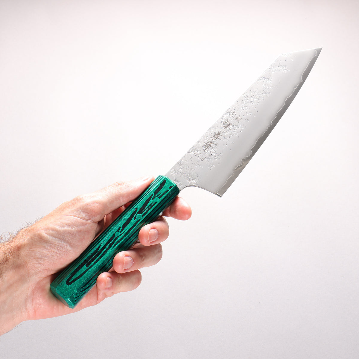 Sakai Takayuki Saikou VG10 Nashiji Kengata Gyuto 190mm Brilliant Green Lacquer Color Handle