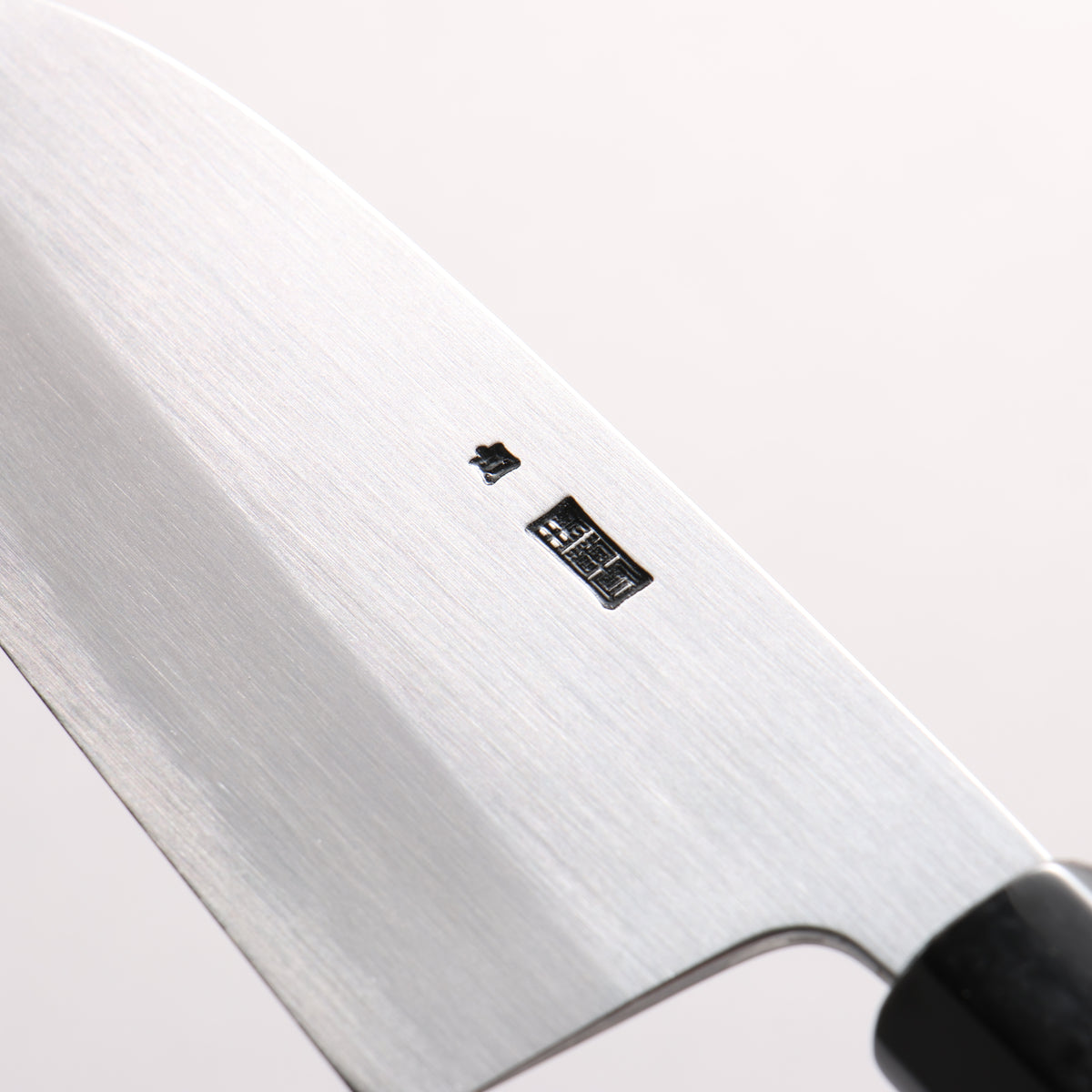 Kikuzuki White Steel No.2 Kasumitogi Santoku 130mm Magnolia (Ferrule: Water Buffalo Horn) Handle