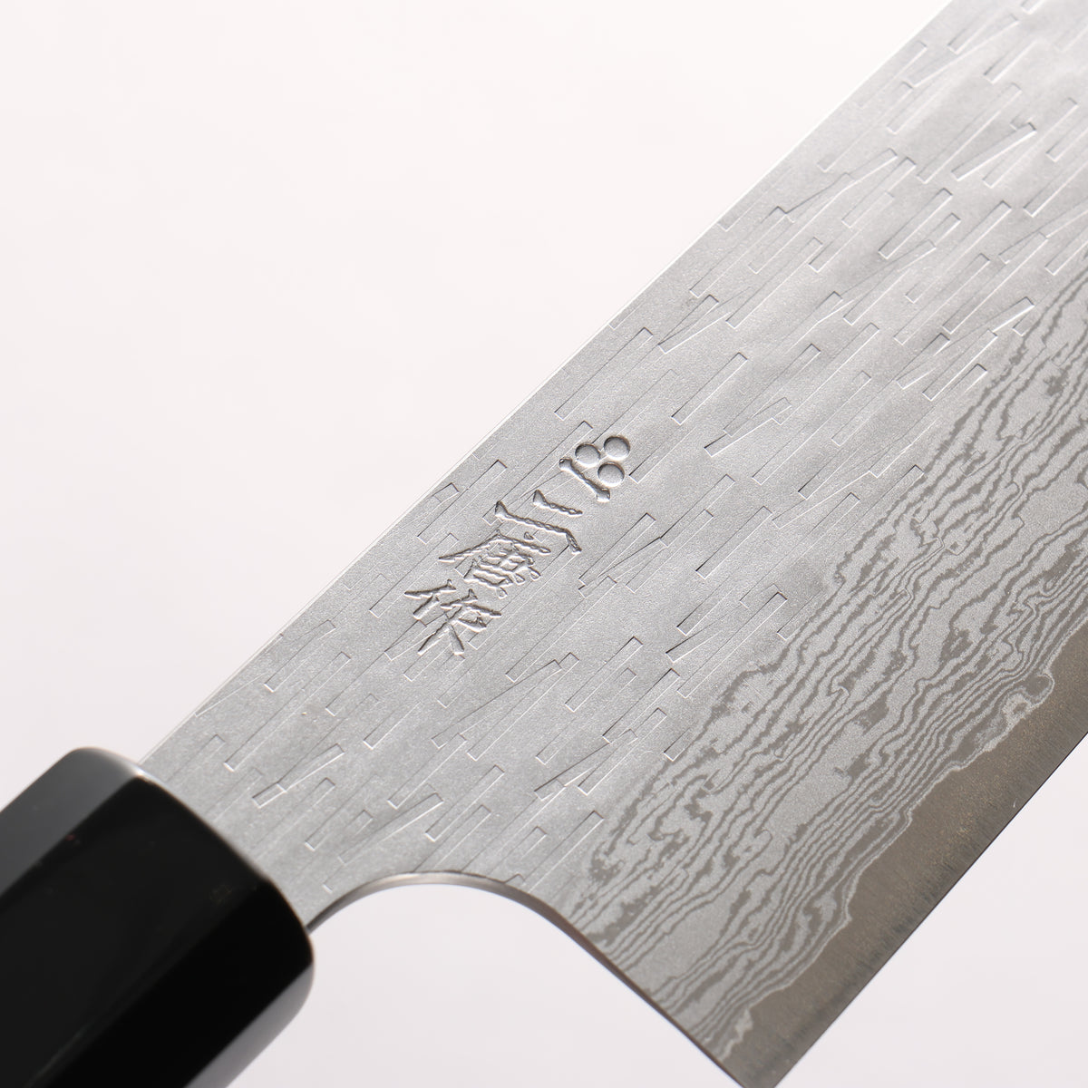 Nigara VG-XEOS Hammered Damascus Santoku 180mm Ebony Wood (ferrule: Black Water Buffalo Horn) Handle