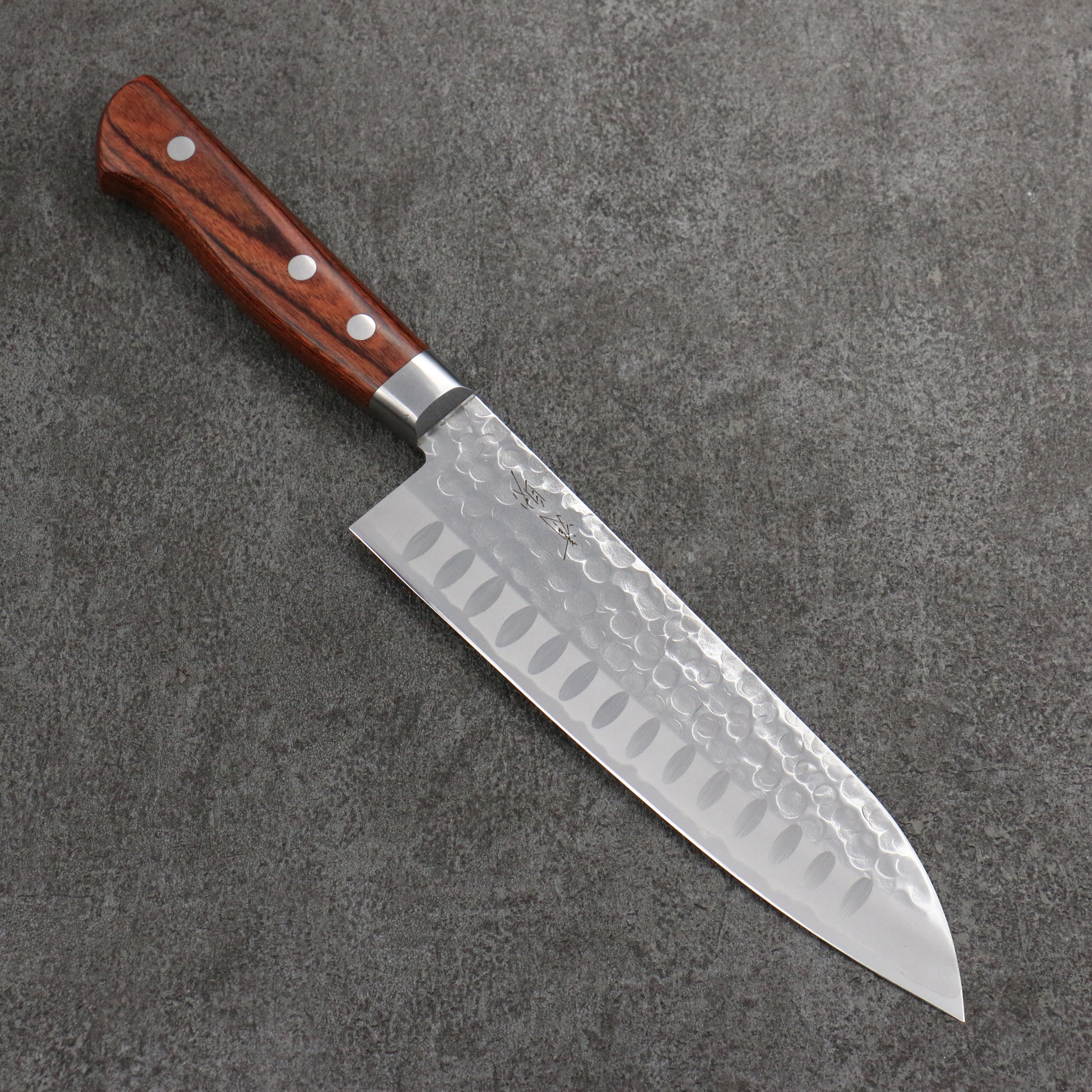 Seisuke VG10 Hammered Ribbed Santoku 180mm Mahogany Handle - Japanny - Best Japanese Knife