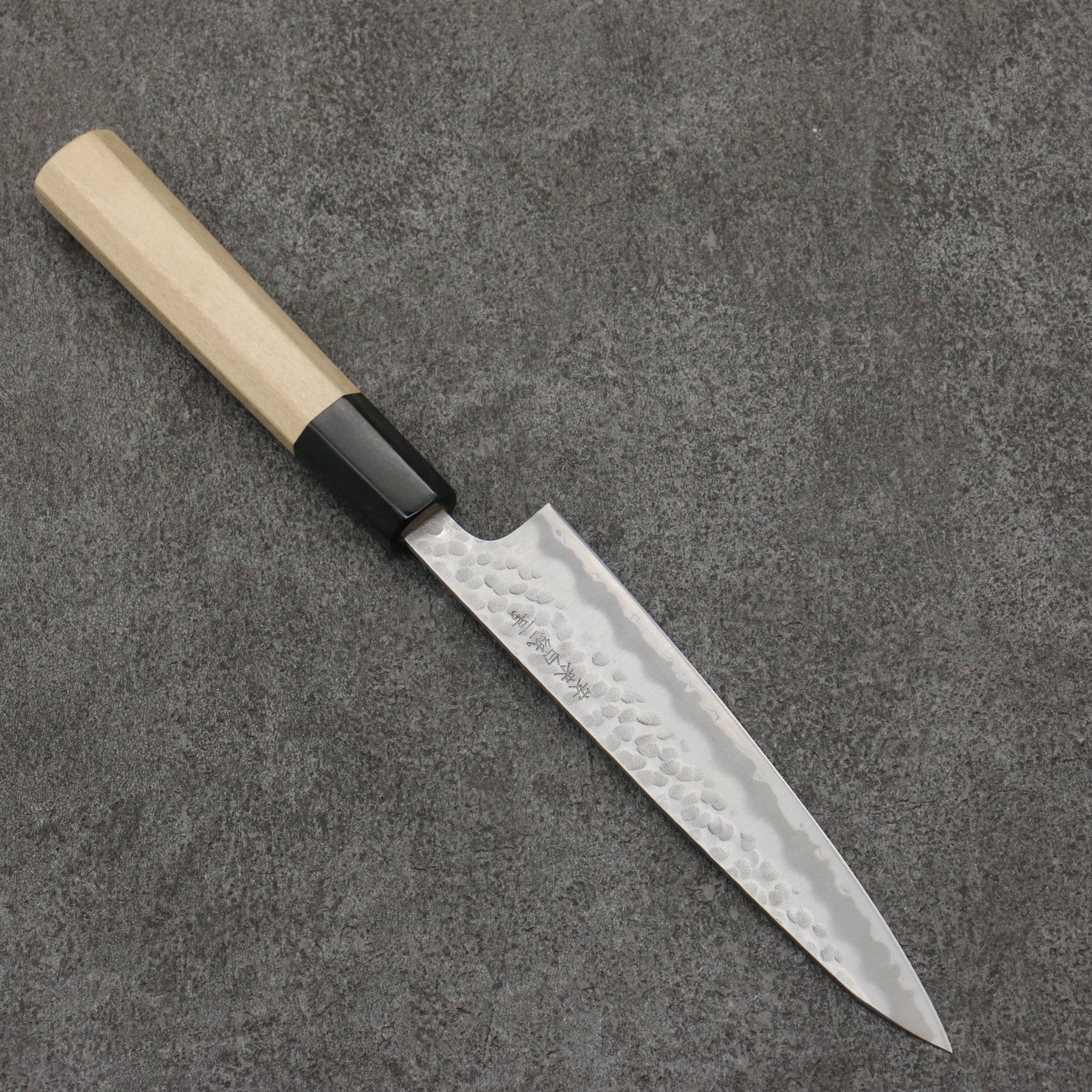 Oul White Steel No.2 Hammered Petty-Utility 135mm Magnolia Handle - Japanny - Best Japanese Knife