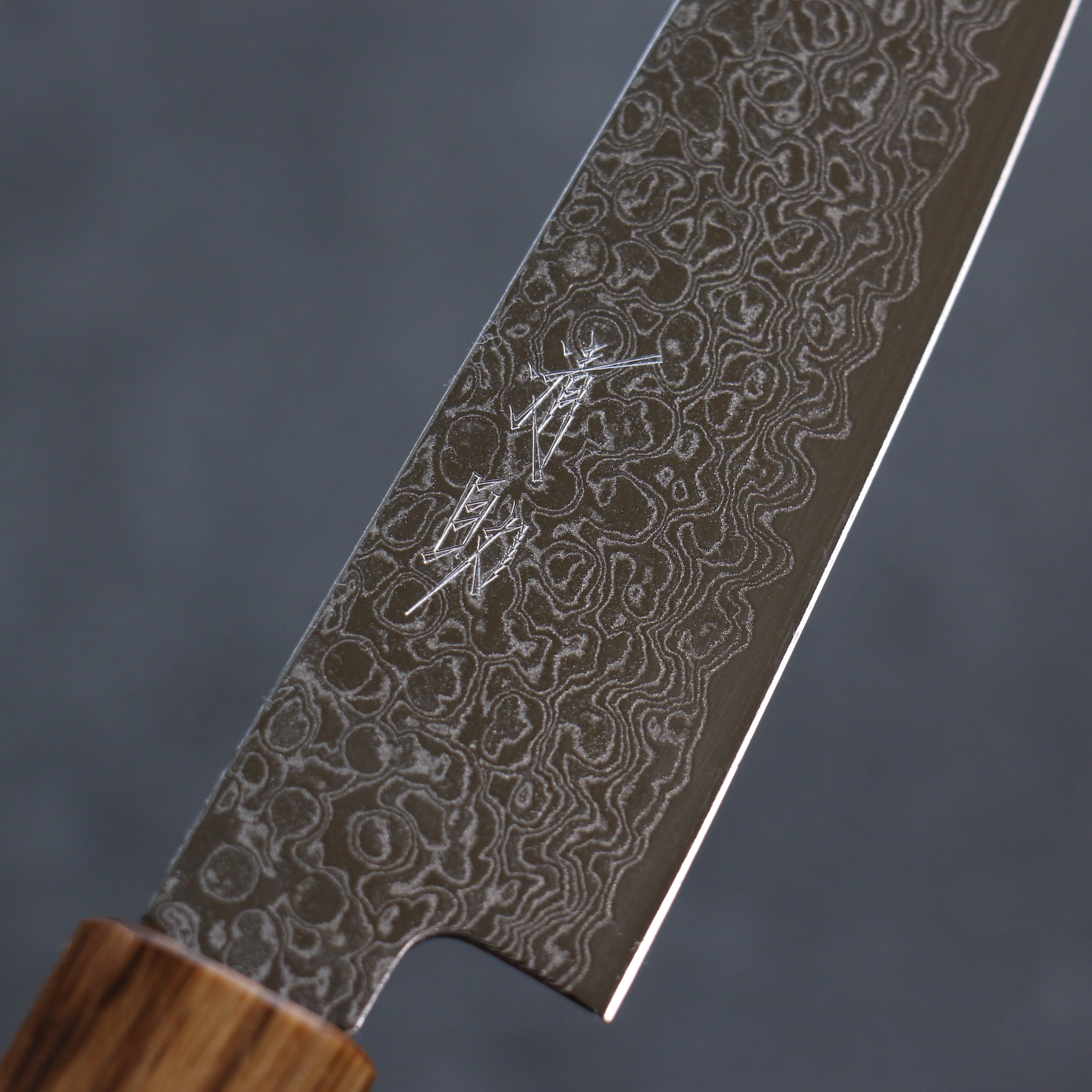 Seisuke ZA-18 Mirrored Finish Damascus Petty-Utility 135mm Oak Handle - Japanny - Best Japanese Knife