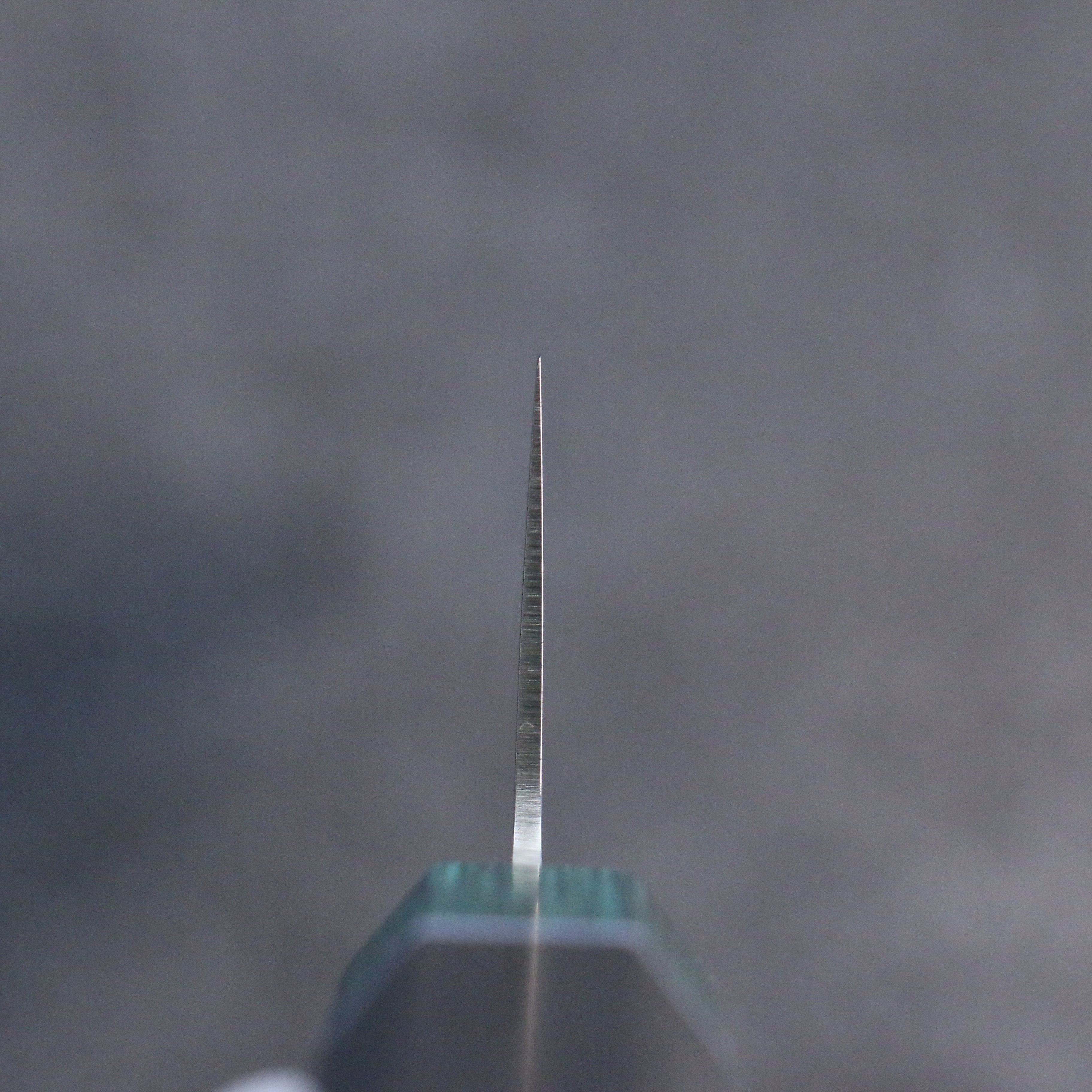 Seisuke AUS10 Mirror Crossed Kiritsuke Santoku 180mm Black Pakka wood(ferrule: Green Pakka wood) Handle - Japanny - Best Japanese Knife