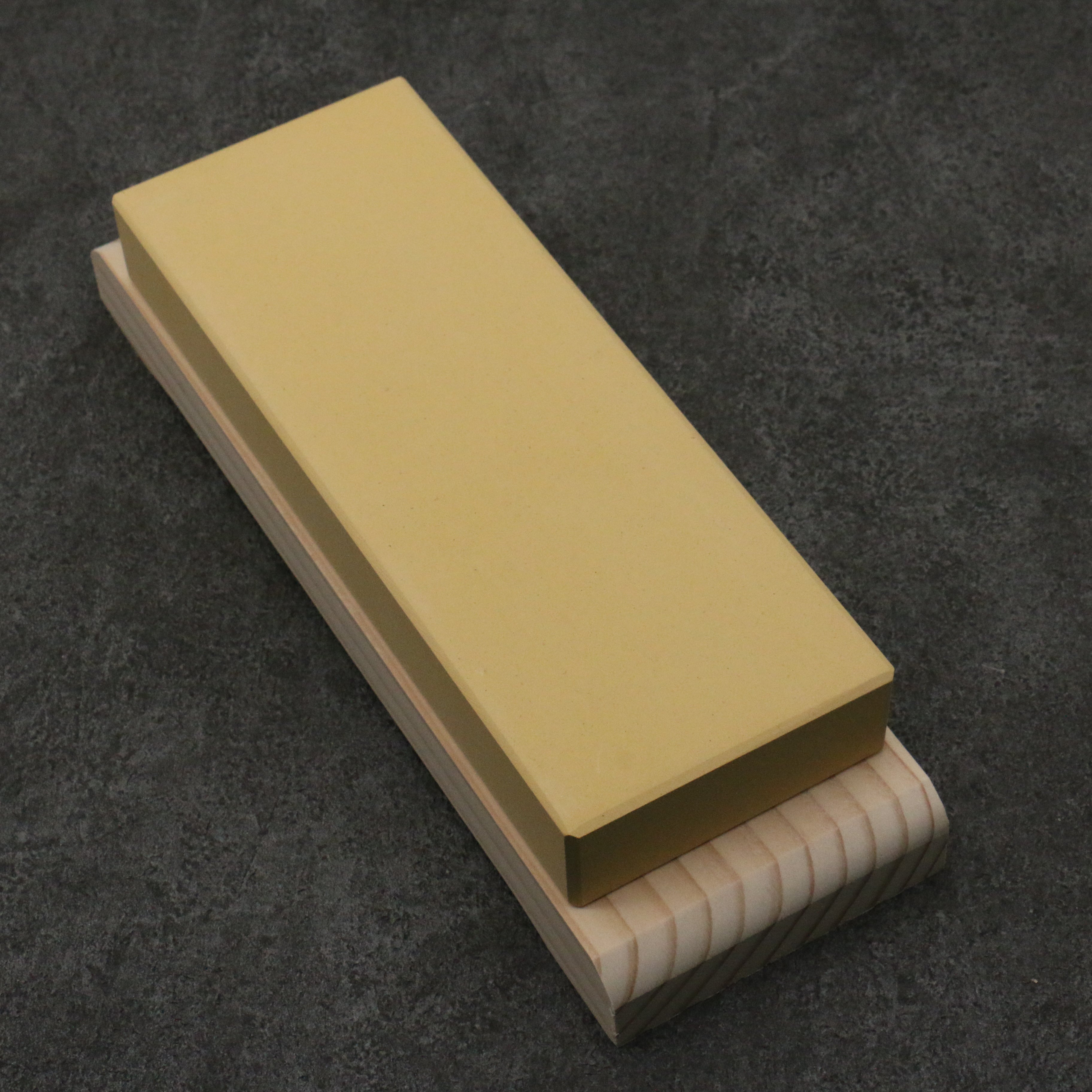 Imanishi Ceramic H25 series (With Stand) Sharpening Stone #4000 205mm x 75mm x 25mm - Japanny - Best Japanese Knife