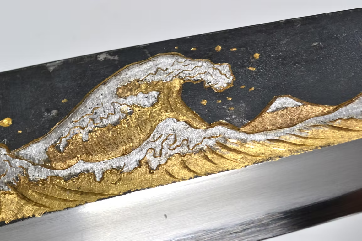 Sakai Takayuki Gold Filled Engraving by Kubota The Great Wave White Steel No.2 Black Finished Deba 240mm Ebony Wood (ferrule: Black Water Buffalo Horn And Silver Ring) Handle