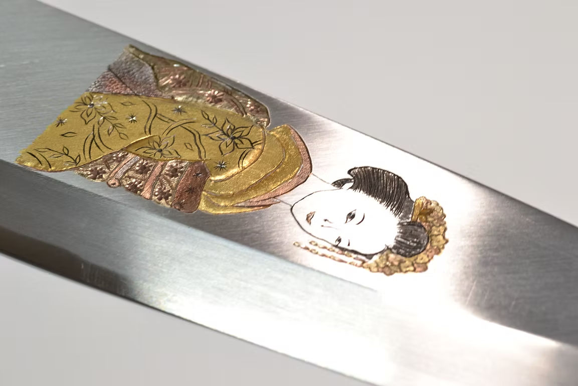Sakai Takayuki Metal Decorated Engraving by Kubota Geisha White Steel Kasumitogi Deba 240mm Magnolia (Ferrule: Water Buffalo Horn) Handle