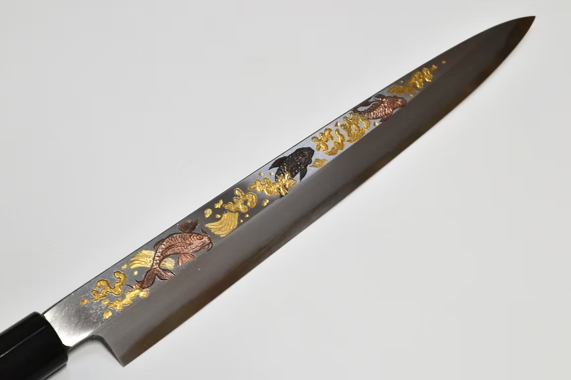 Sakai Takayuki Metal Decorated Engraving by Kubota Dance of Koi White Steel Kasumitogi Yanagiba 270mm Magnolia (Ferrule: Water Buffalo Horn) Handle
