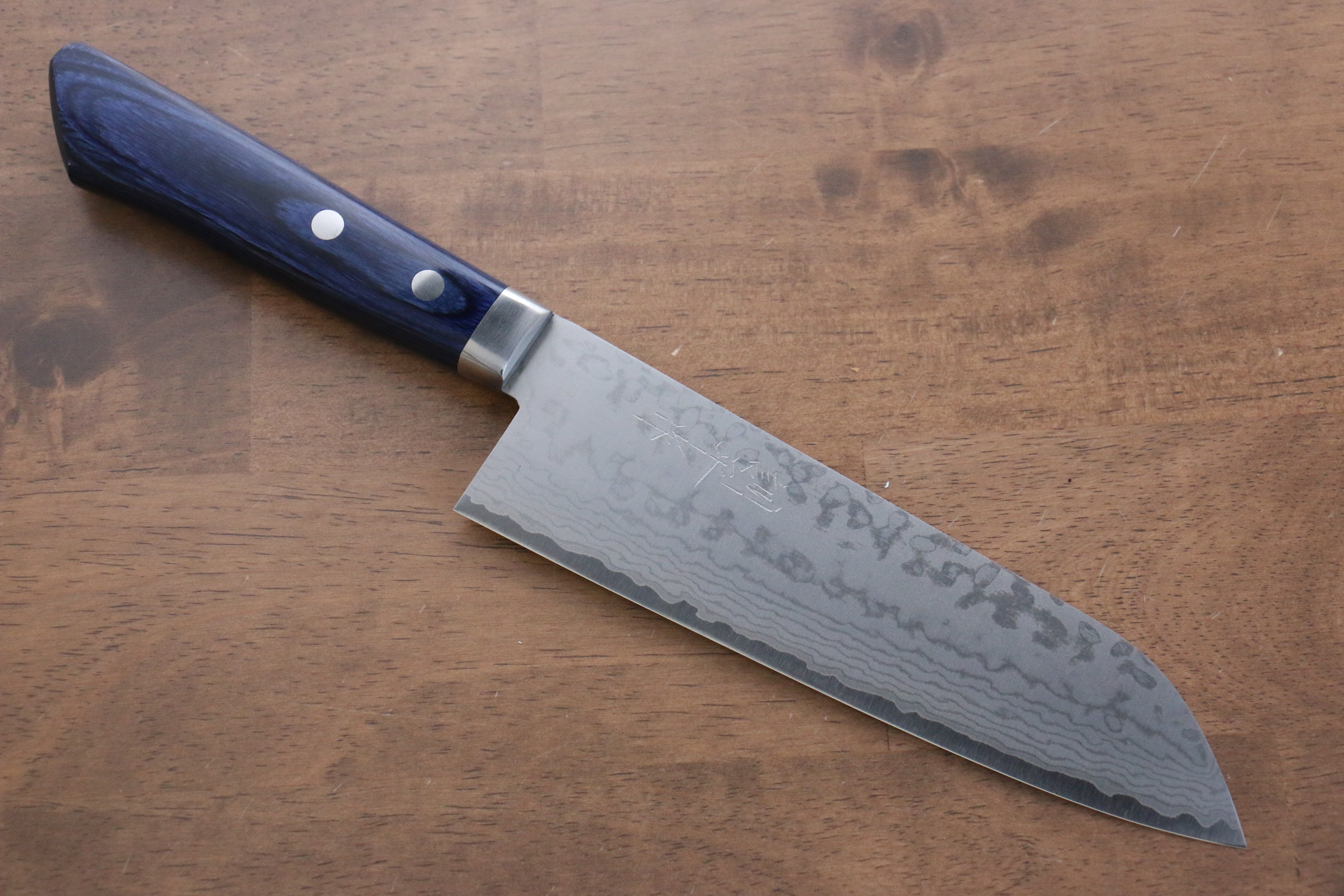 Kunihira Sairyu VG10 Damascus Santoku 170mm Blue Pakka wood Handle - Japanny - Best Japanese Knife