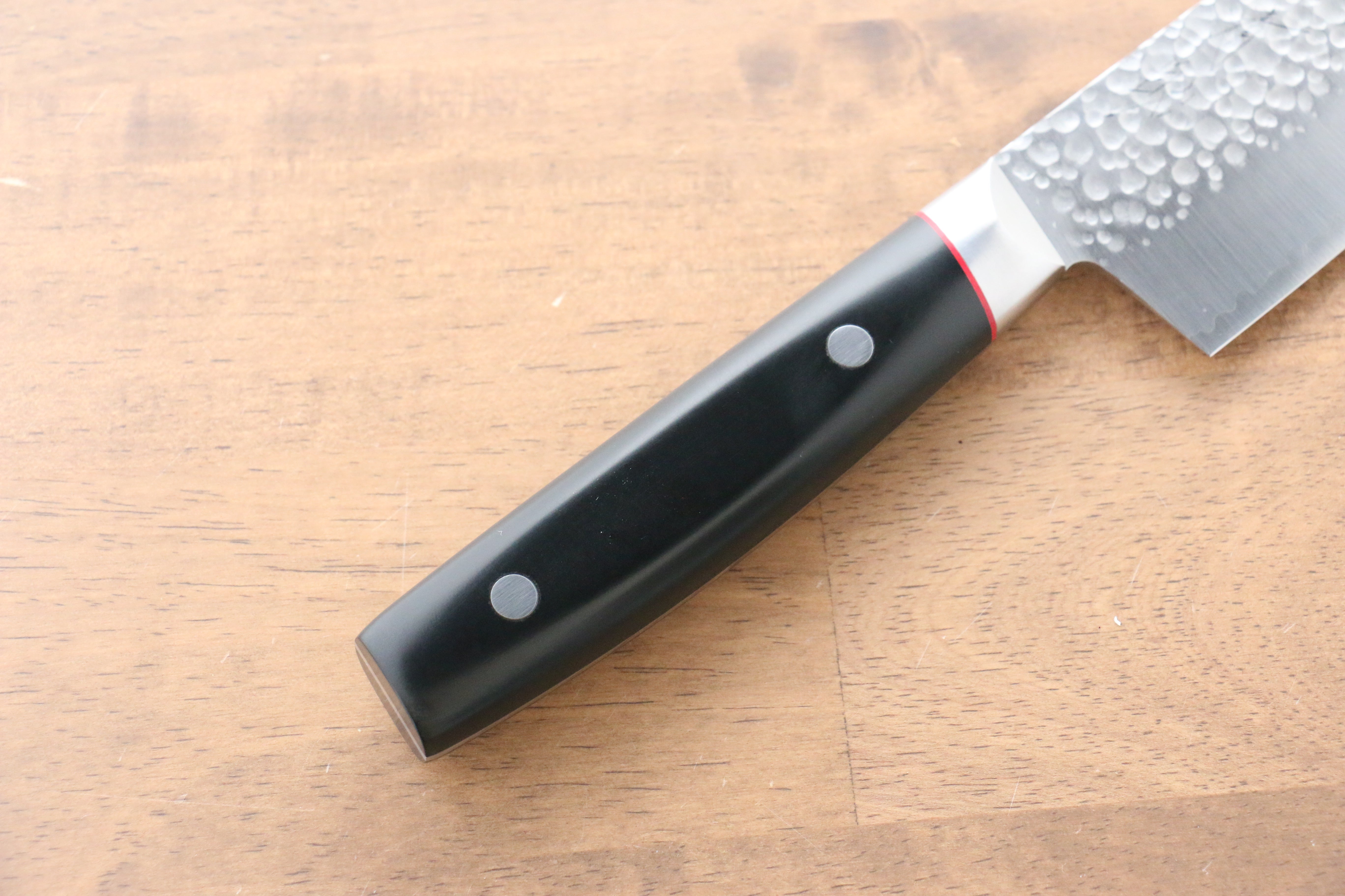 Seisuke PRO-J VG10 Hammered Gyuto 200mm Black Micarta Handle - Japanny - Best Japanese Knife