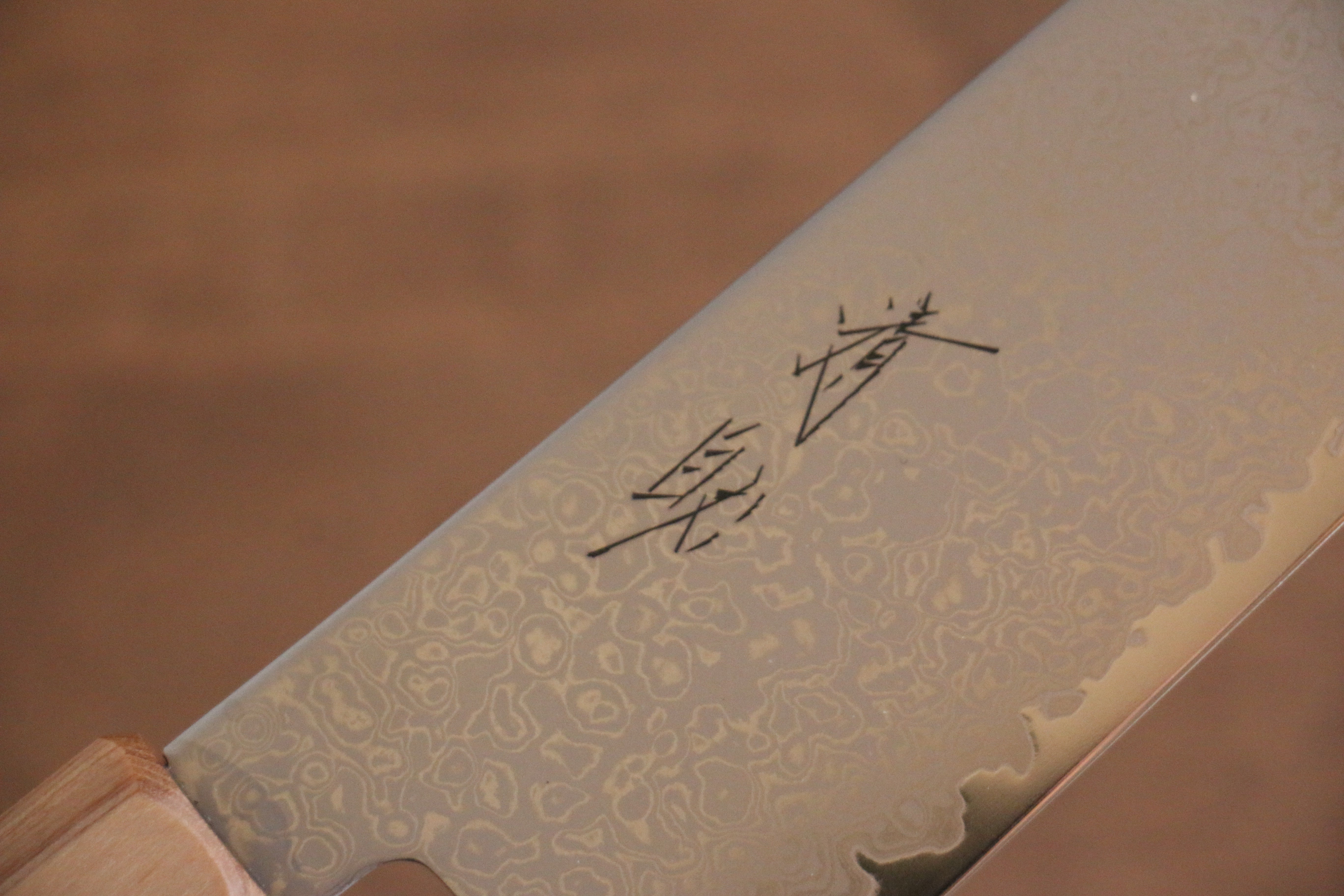 Seisuke VG10 Damascus Santoku 180mm White wood Handle - Japanny - Best Japanese Knife