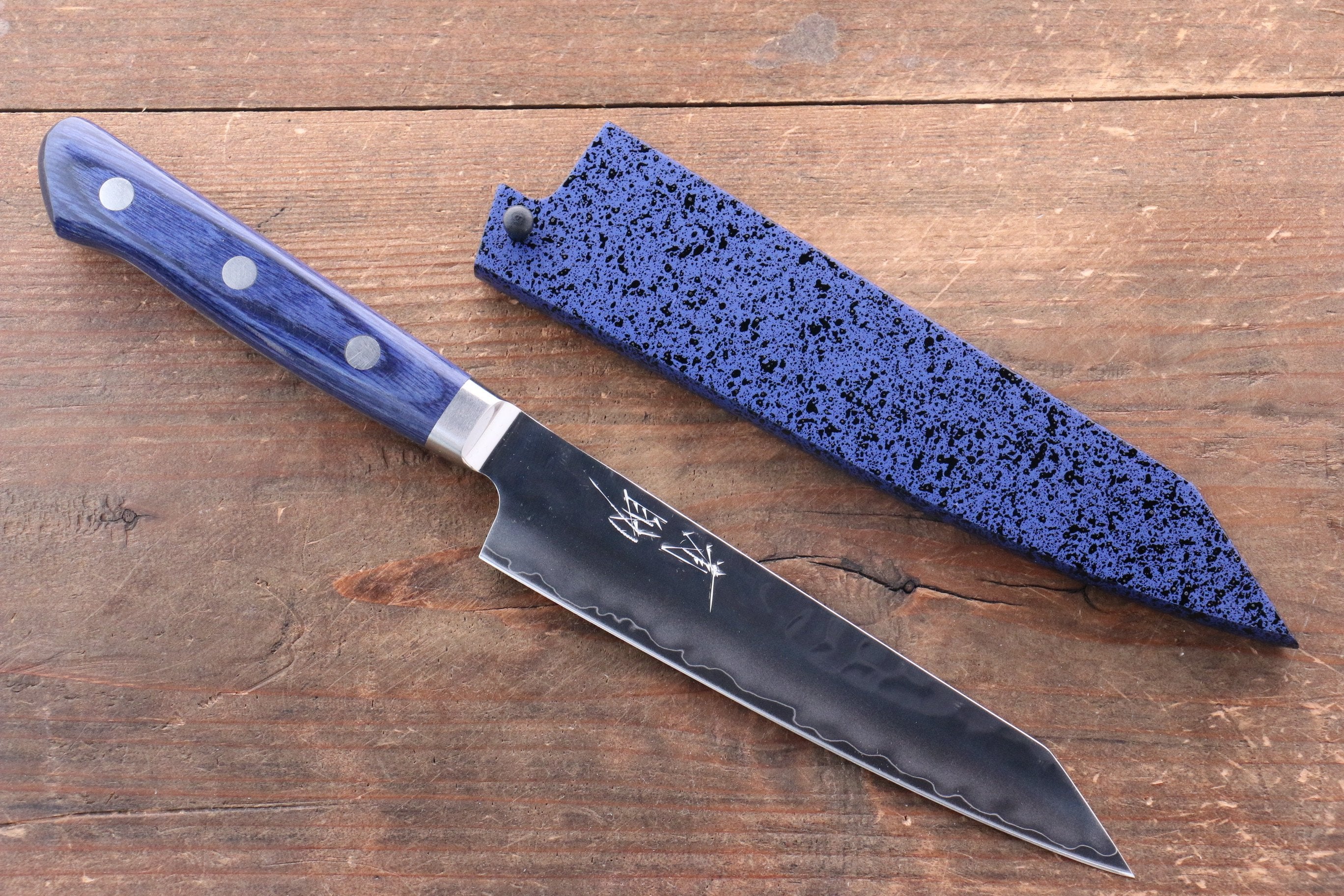 Seisuke Aotsuchi AUS10 Hammered Kiritsuke Petty-Utility 140mm Blue Pakka wood Handle with Sheath - Japanny - Best Japanese Knife