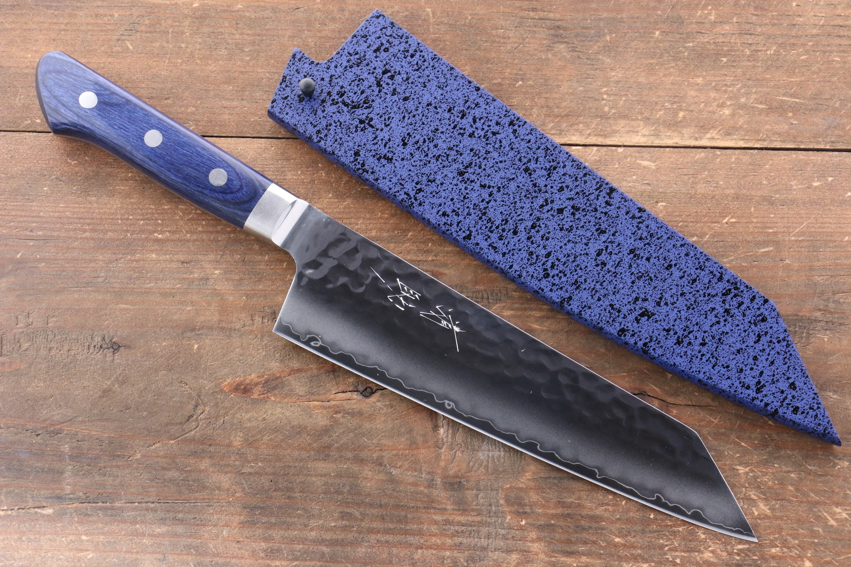 Seisuke Aotsuchi AUS10 Hammered Kiritsuke Santoku 195mm Blue Pakka wood Handle with Sheath - Japanny - Best Japanese Knife