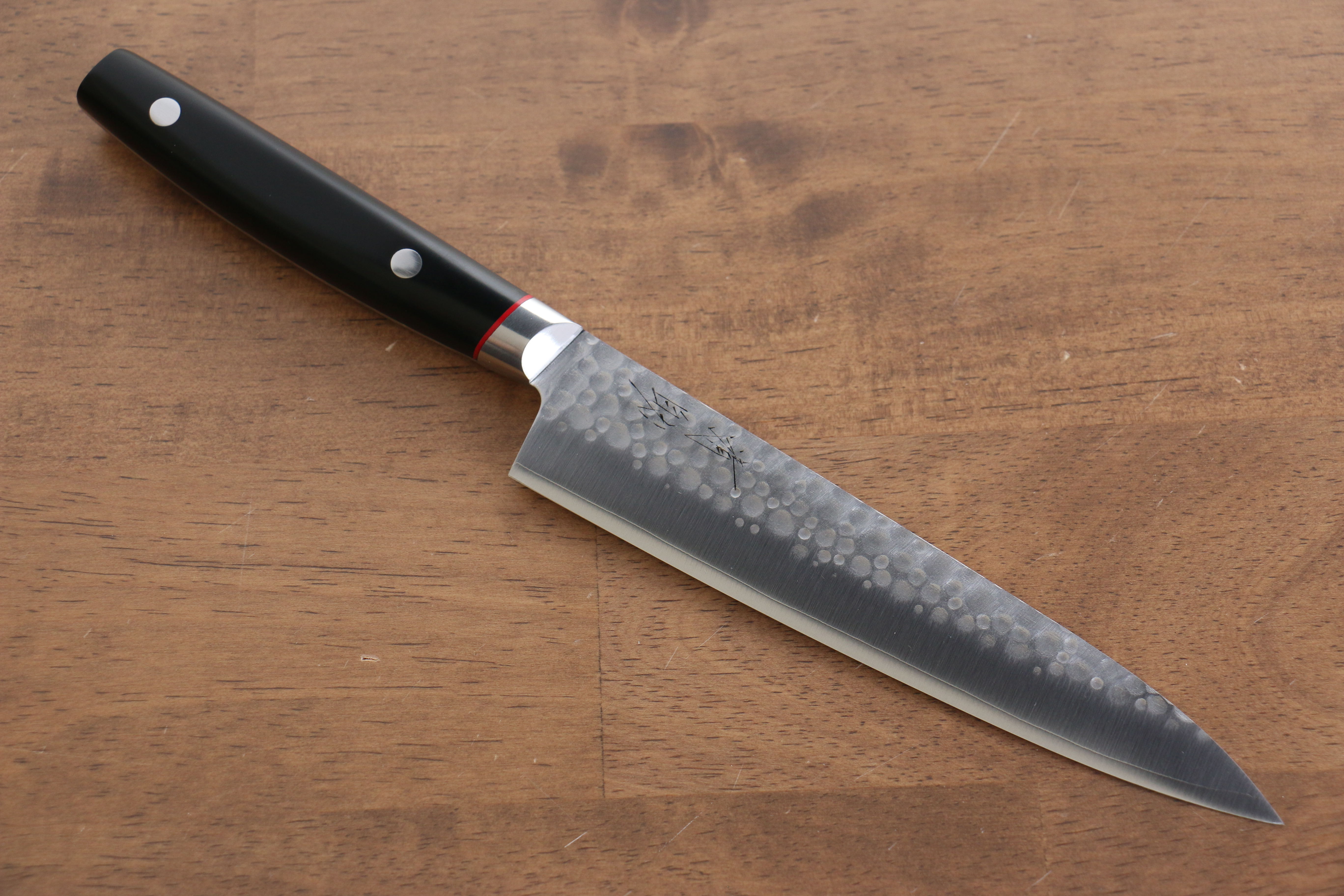Seisuke PRO-J VG10 Hammered Petty-Utility 150mm Black Micarta Handle - Japanny - Best Japanese Knife